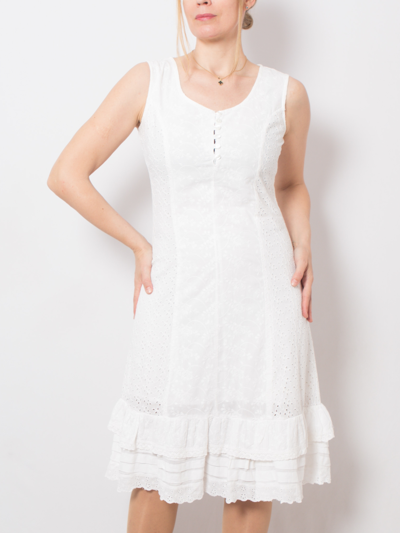 Vintage Broderie Anglaise White Dress Vintage Broderie Anglaise White Dress