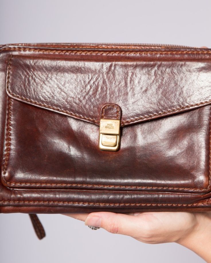 Vintage-Inspired Gift Guide: Thoughtful Treasures for the One-of-a-Kind Soul