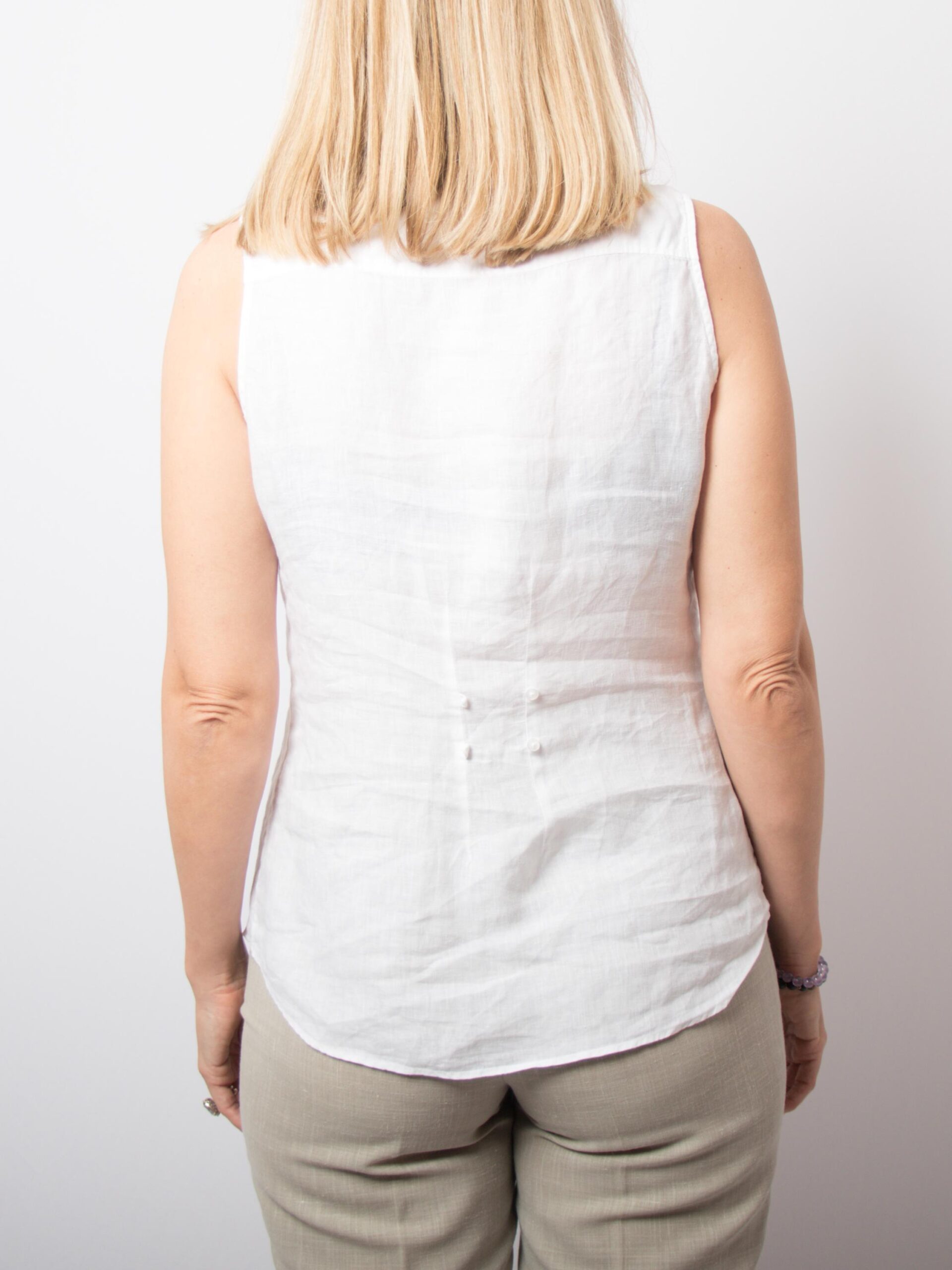 Vintage Ruffle Neck Blouse Vintage Ruffle Neck Blouse - Image 4