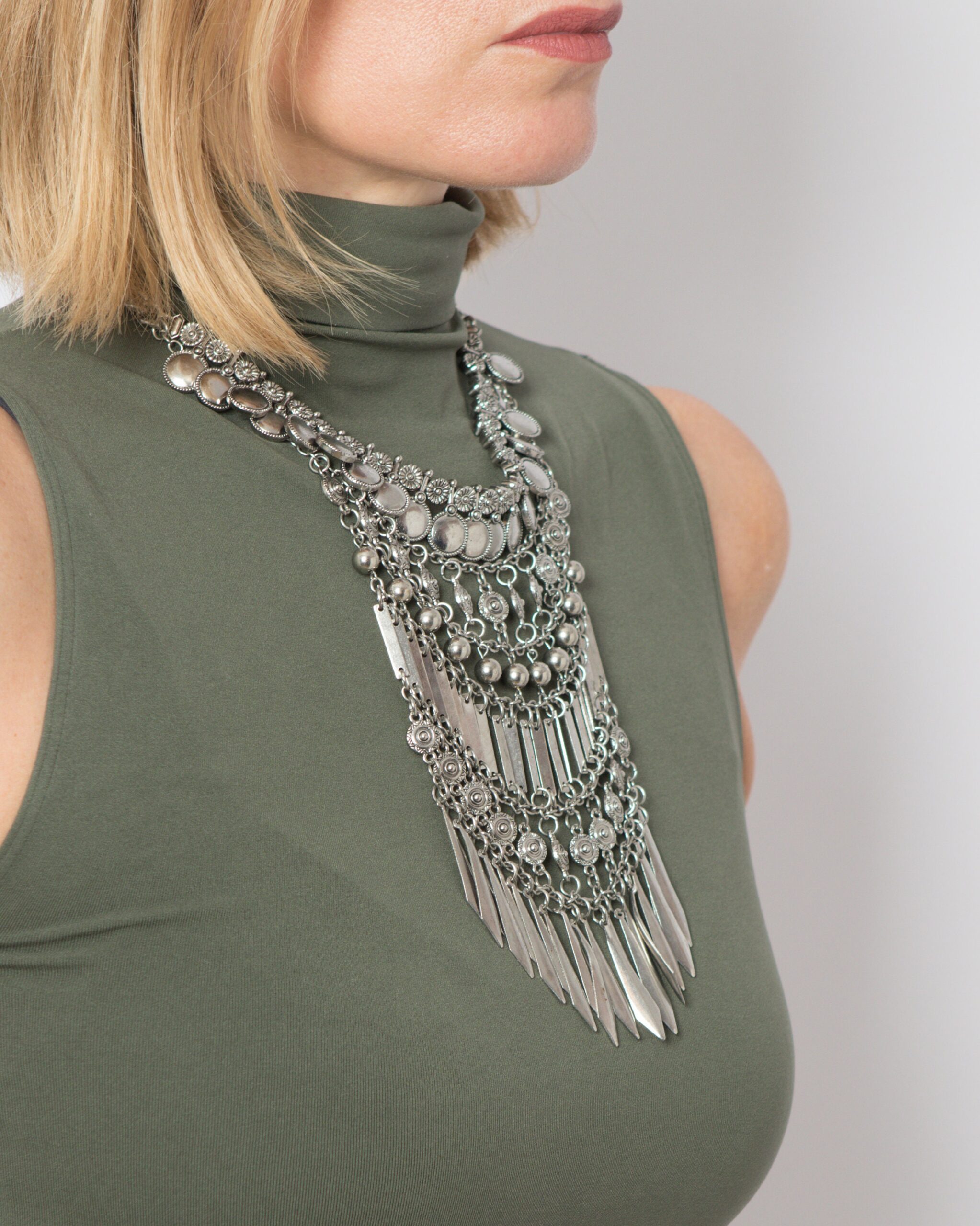 Statement Vintage Bib Tribal Necklace Statement Vintage Bib Tribal Necklace - Image 3