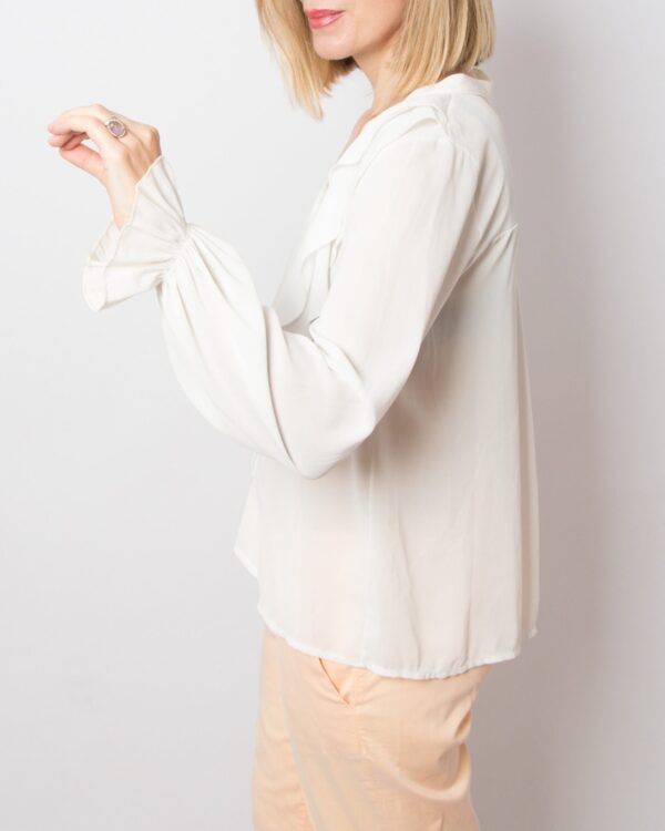 Vintage White Ruffle Blouse - Image 5