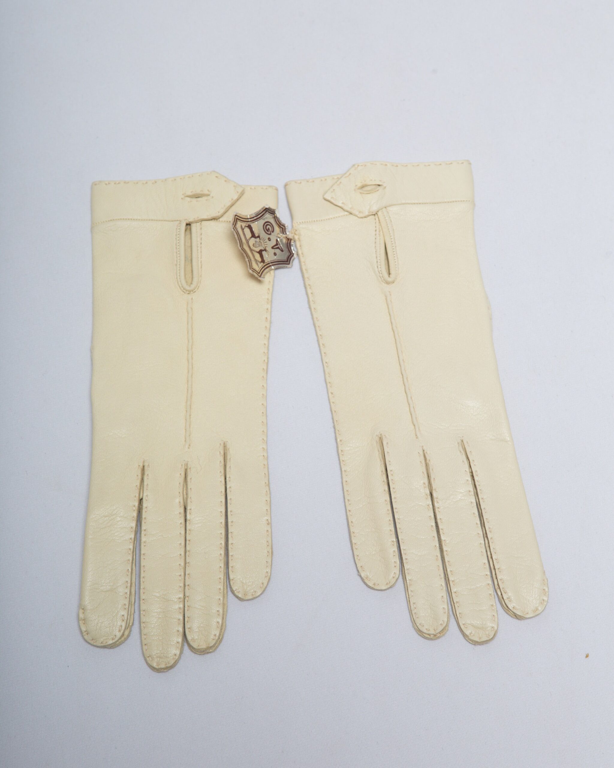 Vintage Cream Leather Gloves Vintage Cream Leather Gloves - Image 3