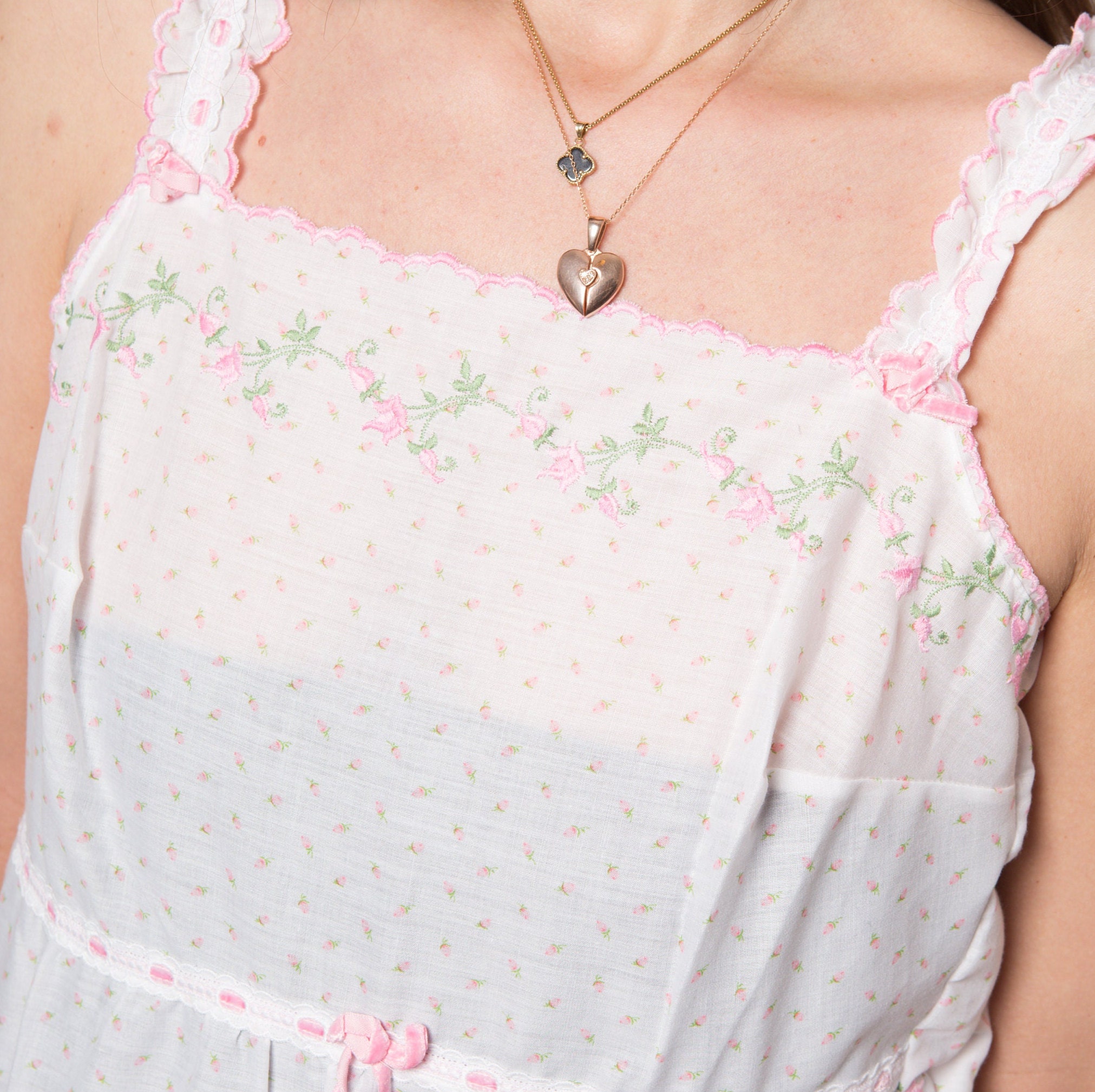 Vintage Cottagecore Nightgown Vintage Cottagecore Nightgown - Image 4