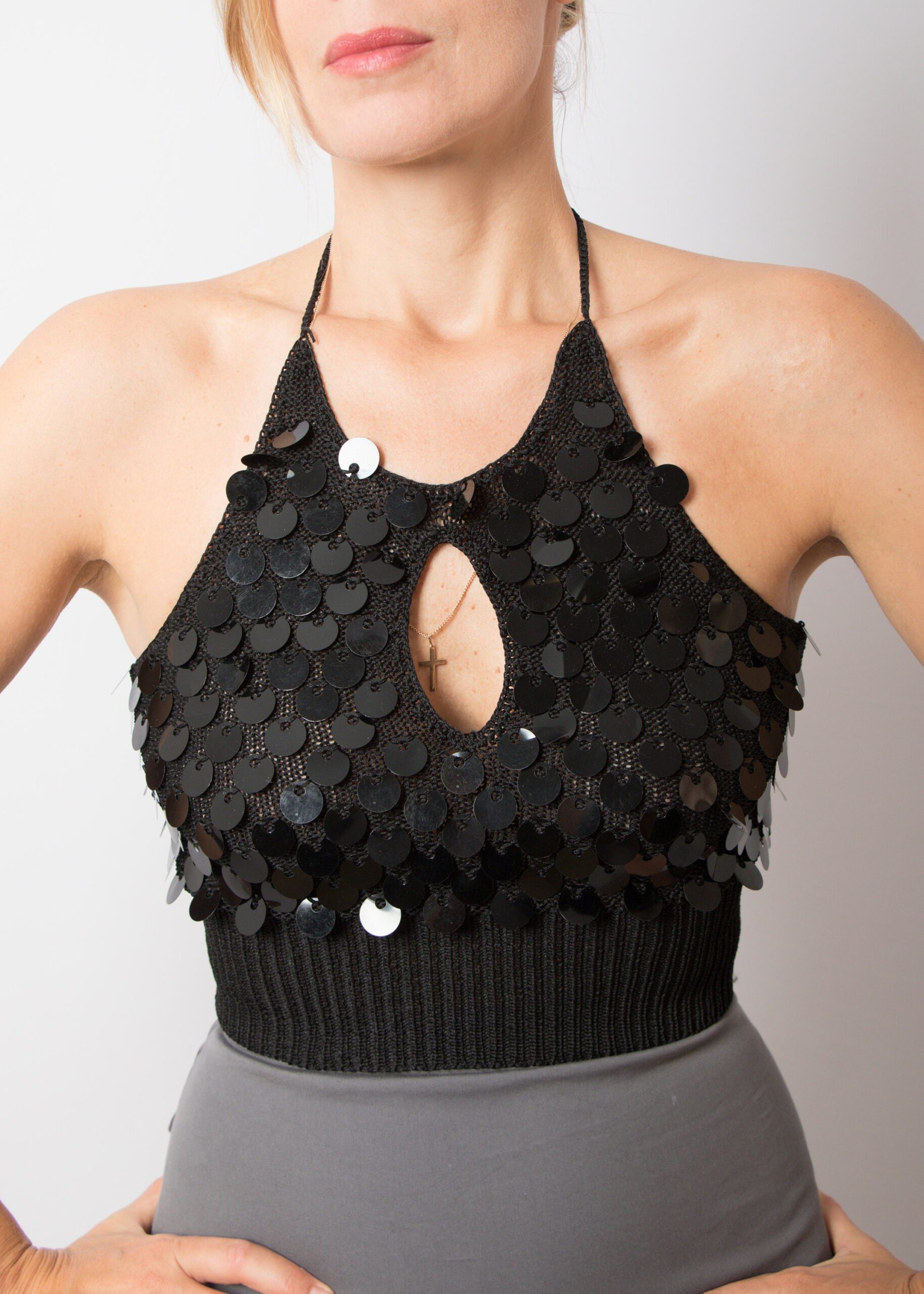 Sexy Sequin Halter Crop Top Sexy Sequin Halter Crop Top - Image 3