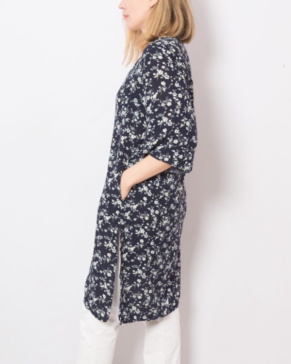 Vintage Floral Long Tunic Blouse - Image 4