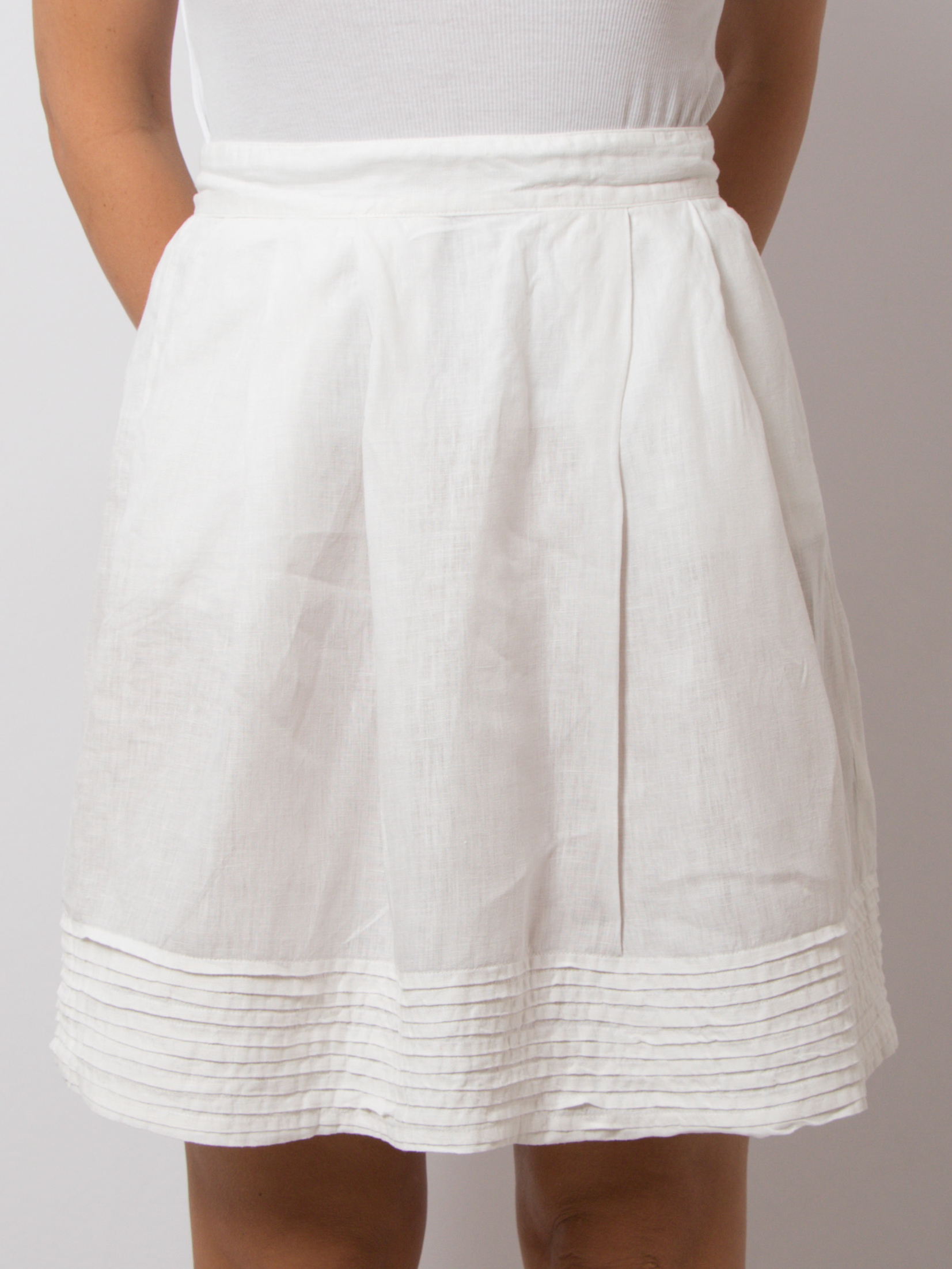 Flowy Sheer Mini Linen Skirt with Pockets Flowy Sheer Mini Linen Skirt with Pockets - Image 2