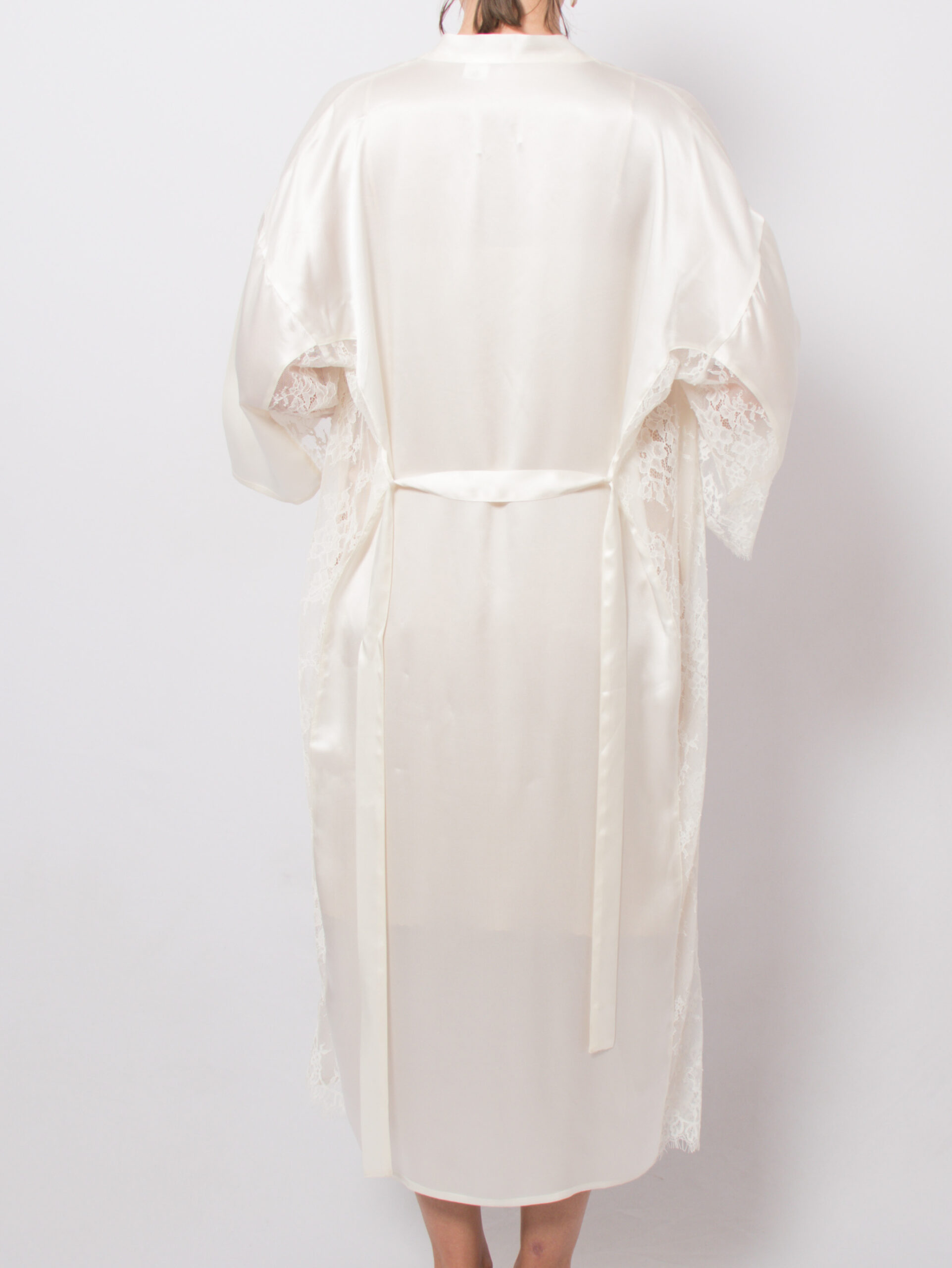 Vintage Ivory Silk Robe Vintage Ivory Silk Robe - Image 2
