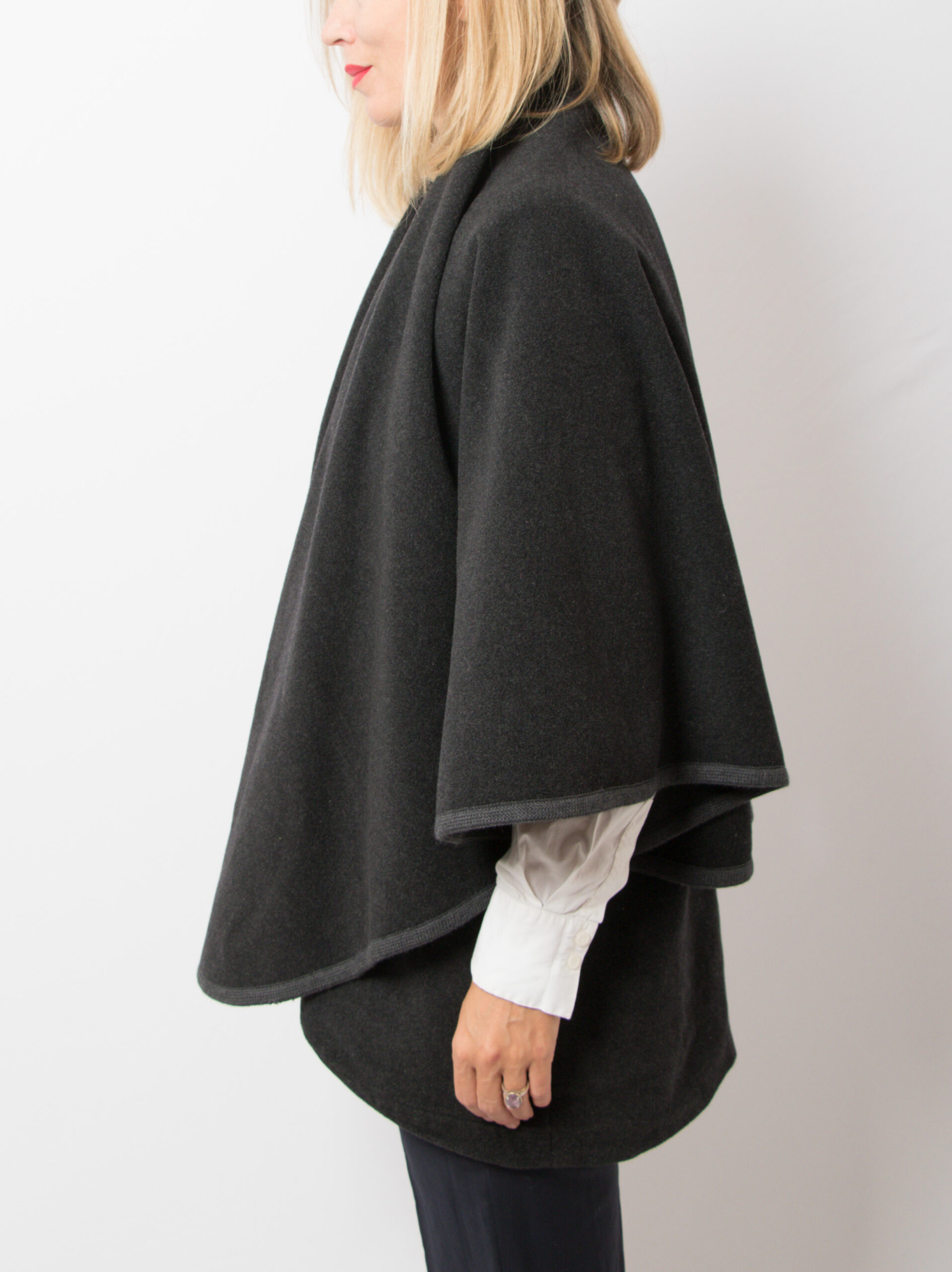 Rosy Ranieri Short Cloak Vintage Rosy Ranieri Short Cloak Vintage - Image 3
