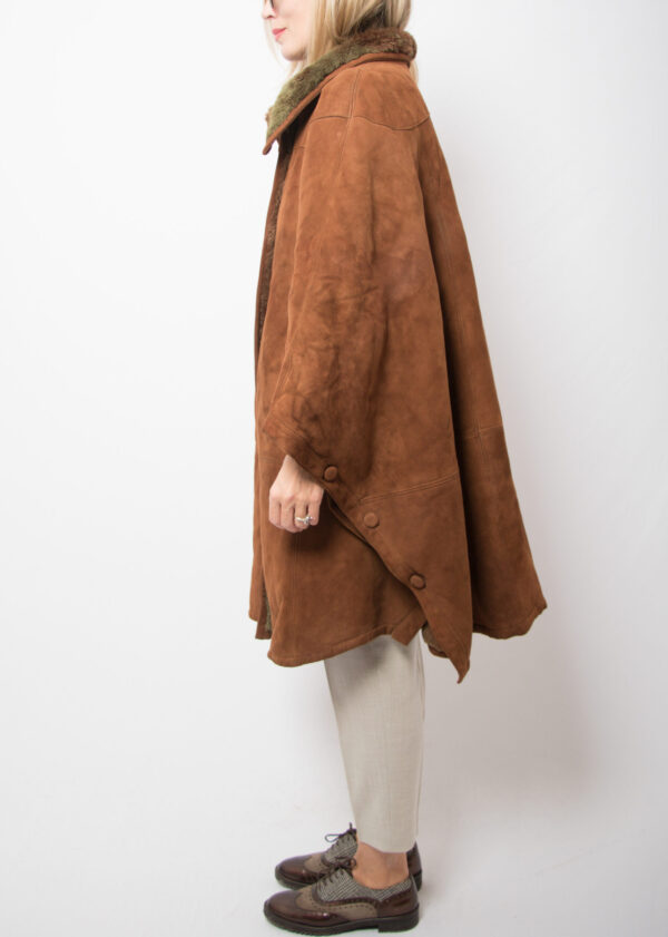 Vintage MARINA RINALDI Shearling Cape - Image 3