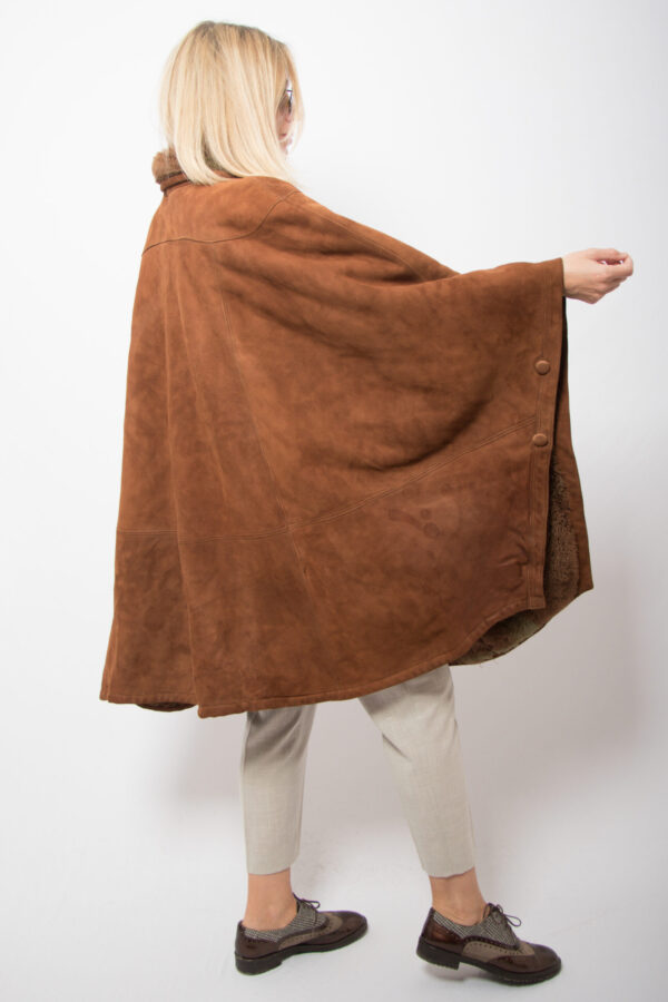 Vintage MARINA RINALDI Shearling Cape - Image 5
