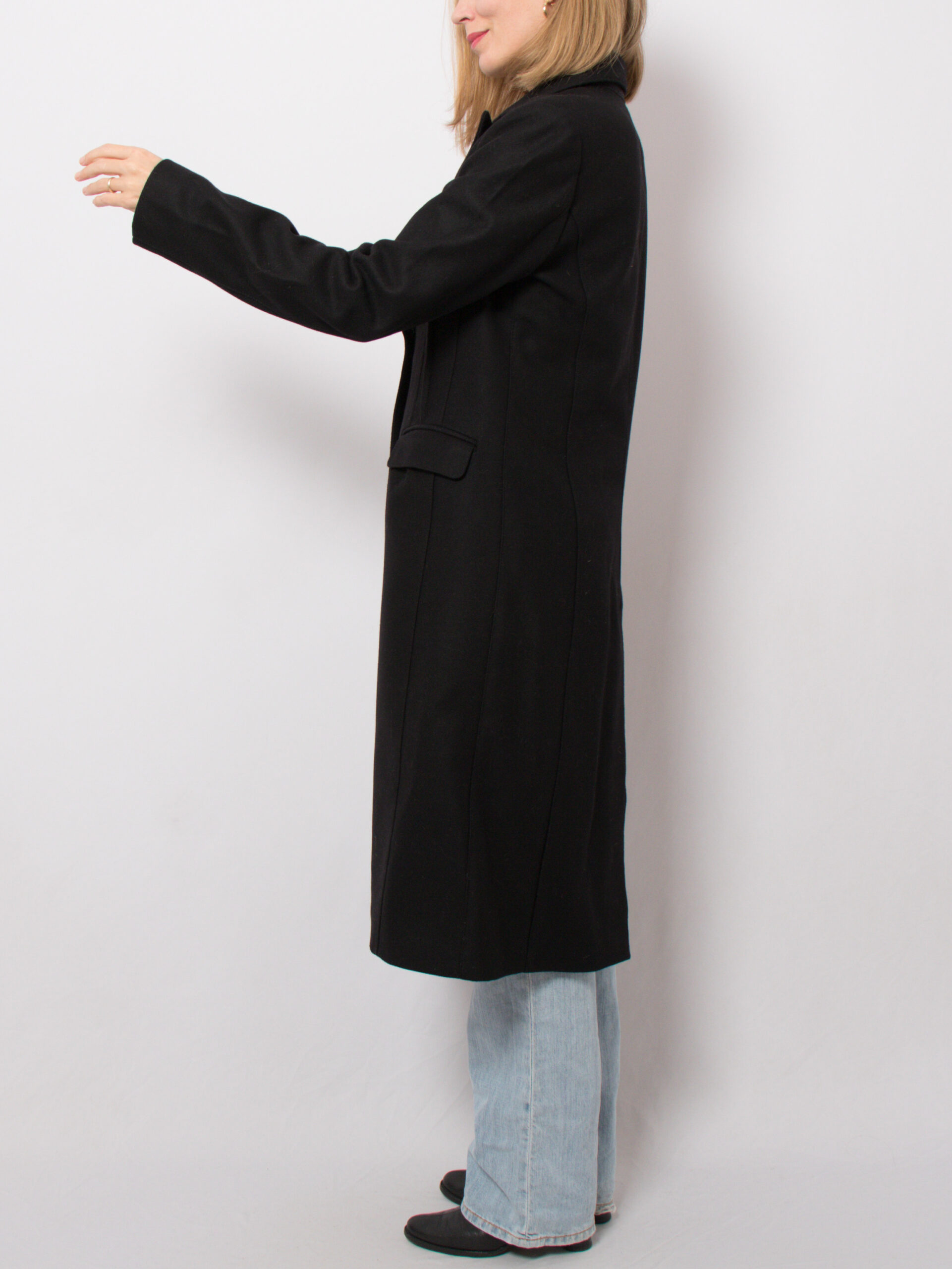 Minimalist Stefanel Black Wool Coat Minimalist Stefanel Black Wool Coat - Image 3