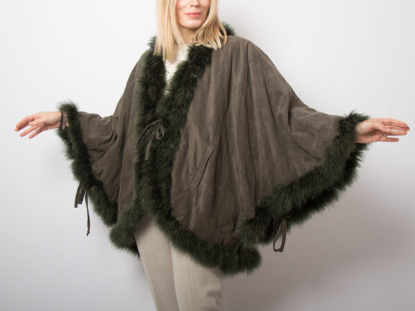 Vintage Velvet Cloak with Ostrich Feather Trim - Image 4