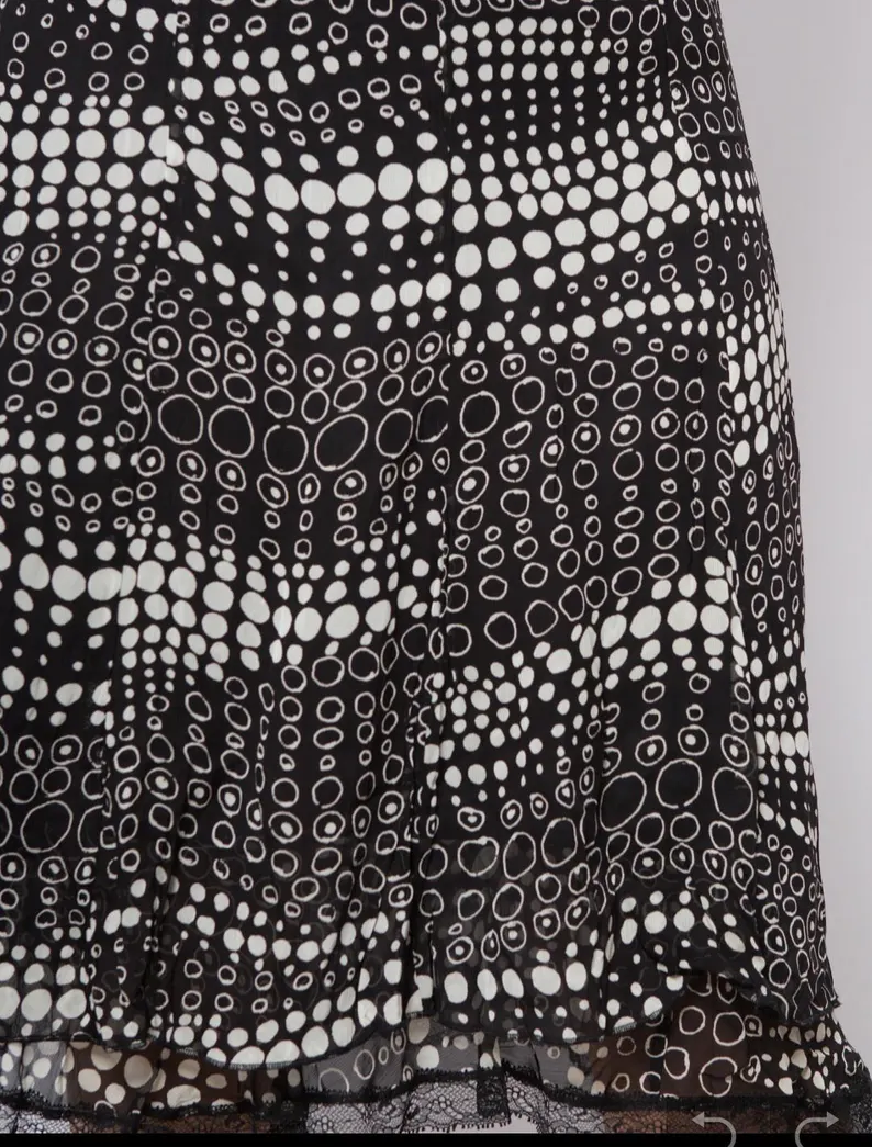 Y2K Italian Nylon Skirt Mesh Y2K Italian Nylon Skirt Mesh - Image 2