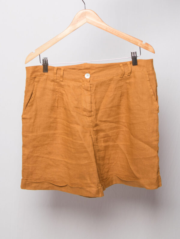 Vintage Linen Shorts with Pockets - Image 2
