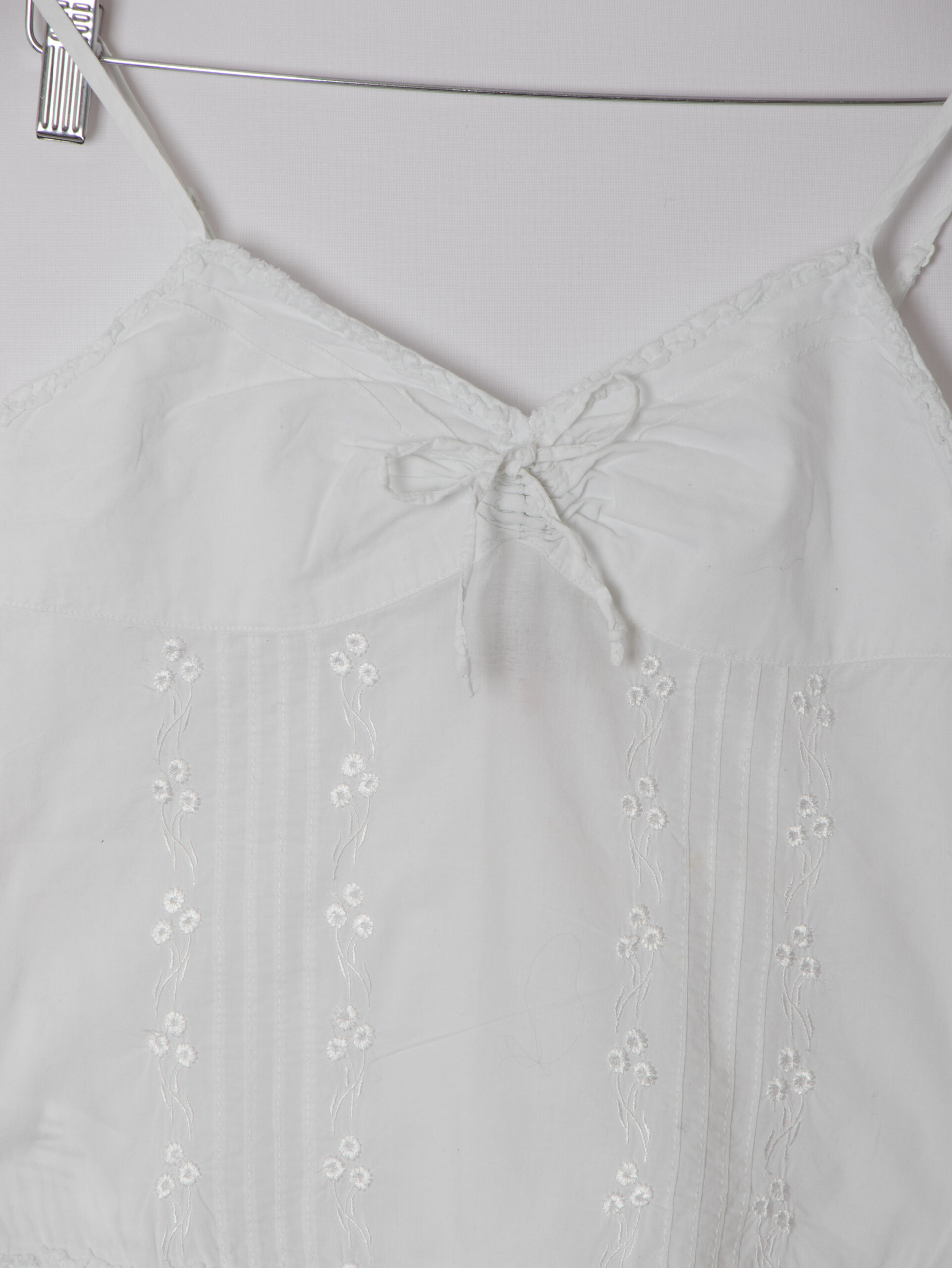 Esprit Y2K White Cotton Embroidered Camisole Esprit Y2K White Cotton Embroidered Camisole - Image 2