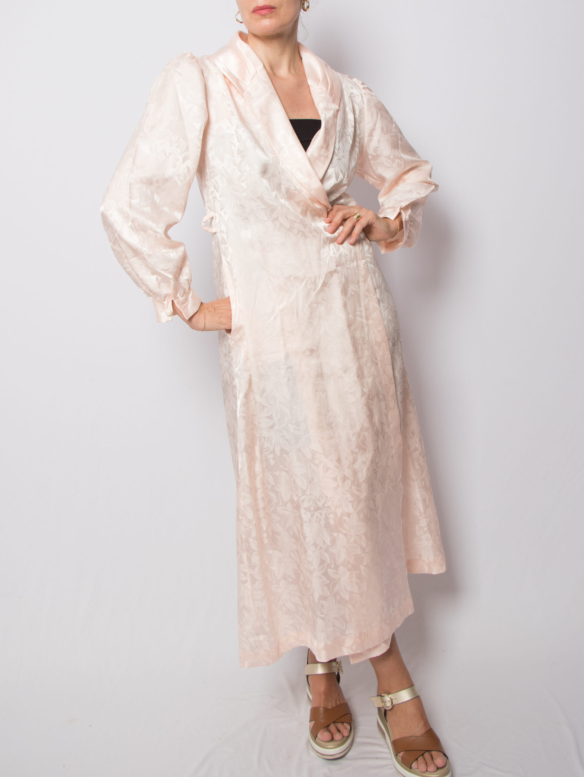 Vintage Peach Dressing Gown Vintage Peach Dressing Gown - Image 3