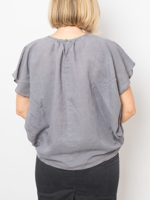 NACHUKARA Grey Oversized Top - Image 3