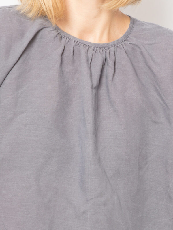 NACHUKARA Grey Oversized Top - Image 5
