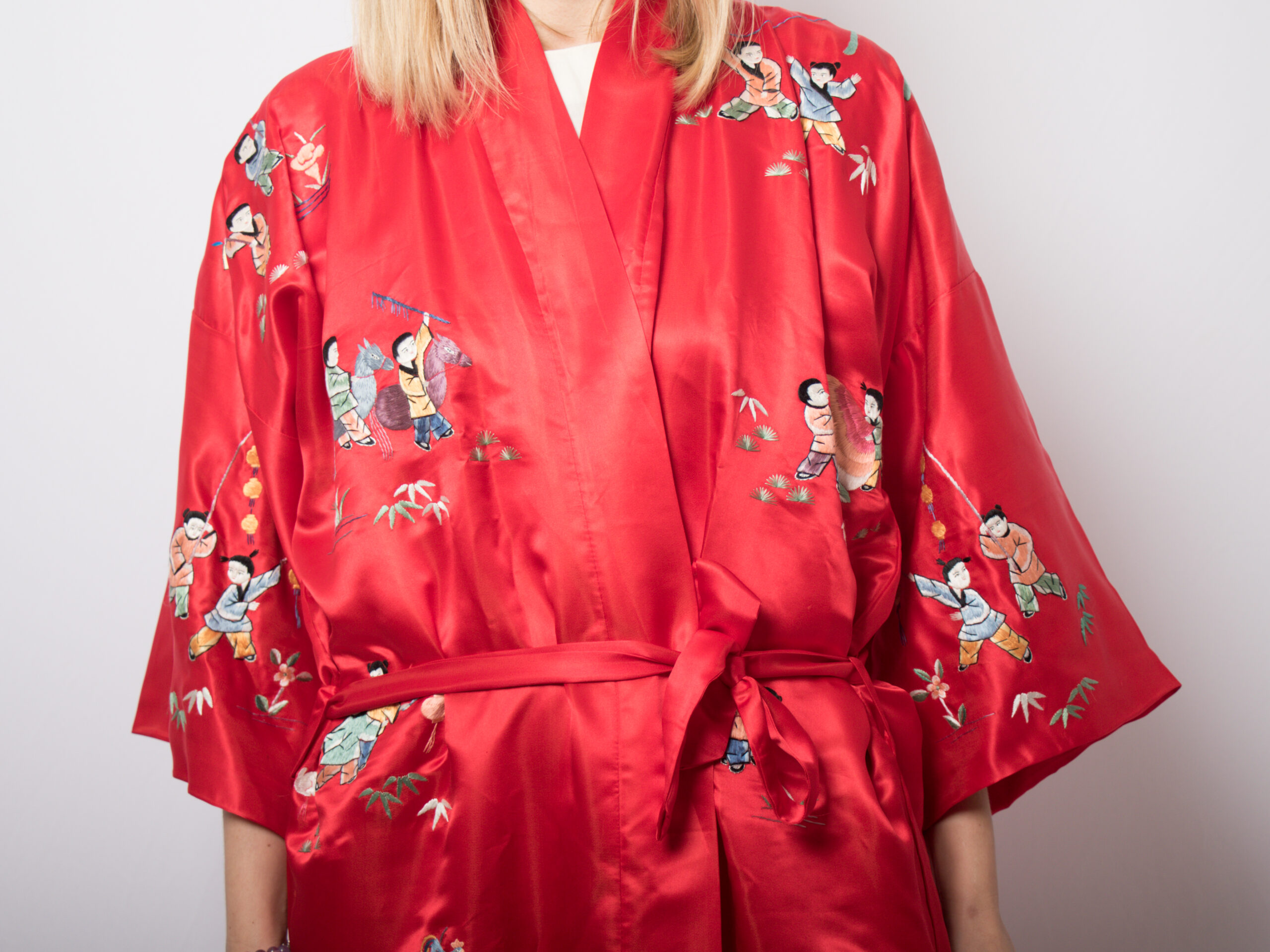 Vintage Embroidered Kimono Robe Vintage Embroidered Kimono Robe - Image 4
