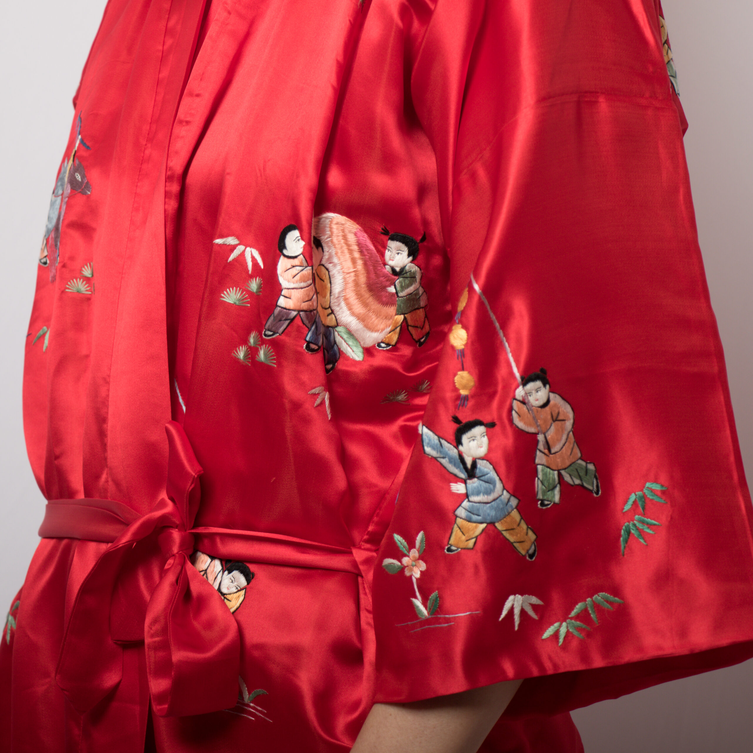 Vintage Embroidered Kimono Robe Vintage Embroidered Kimono Robe - Image 5