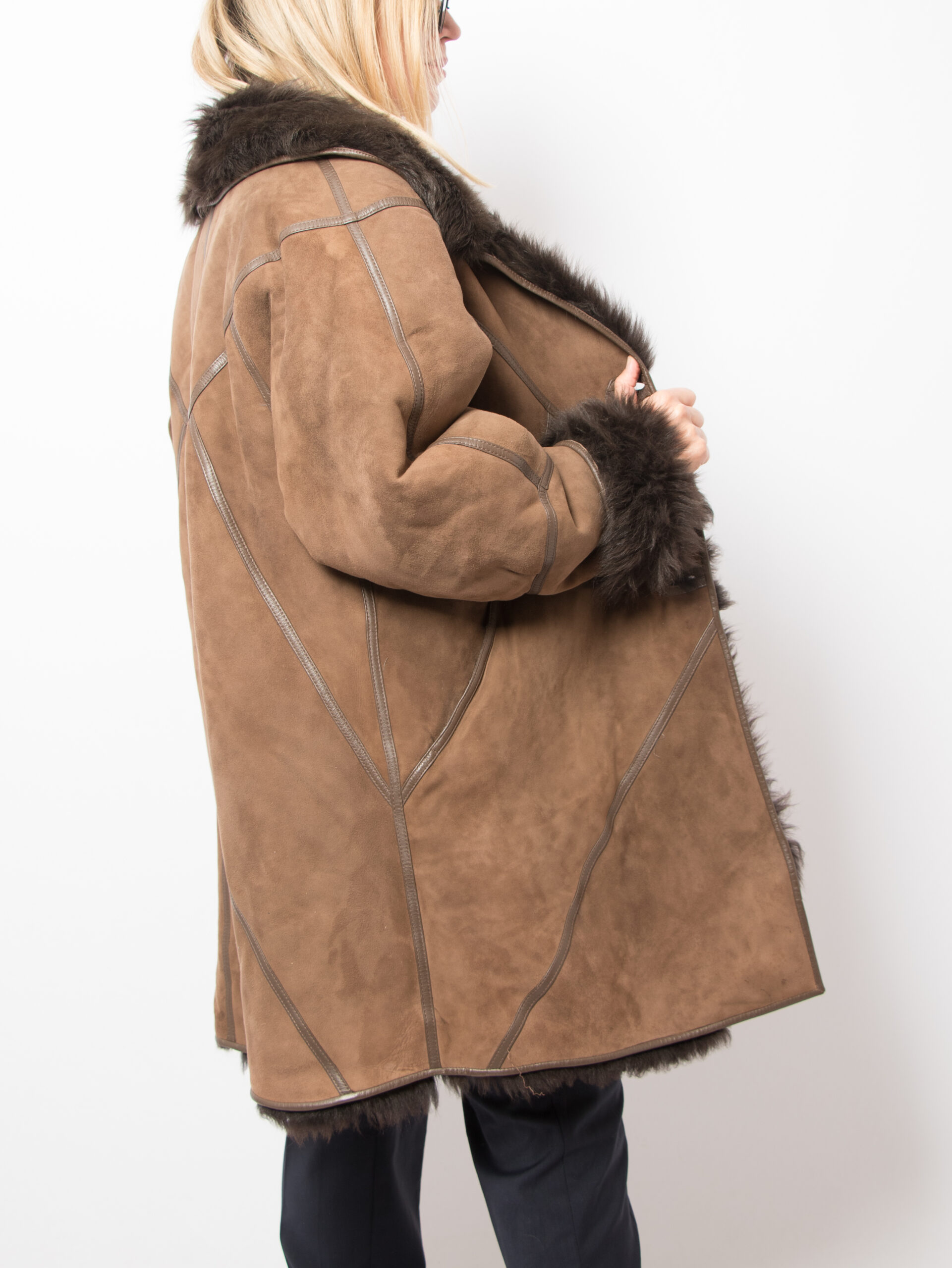 Vintage Brown Suede Shearling Jacket Vintage Brown Suede Shearling Jacket - Image 3