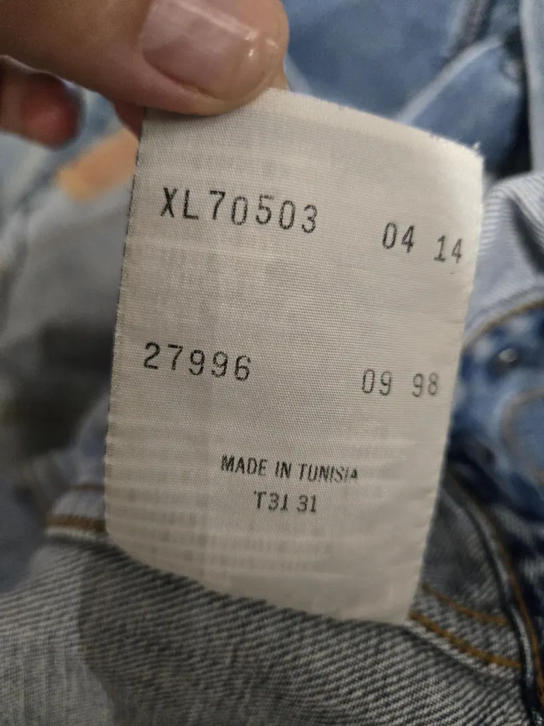 SOLD Levis Denim Jacket SOLD Levis Denim Jacket - Image 6