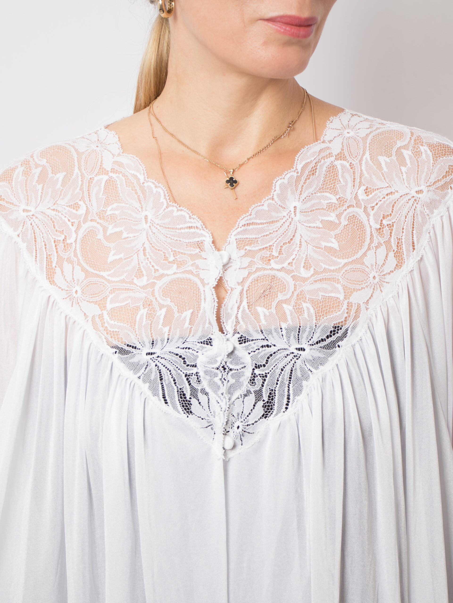 Vintage White Maxi Dressing Gown Vintage White Maxi Dressing Gown - Image 5