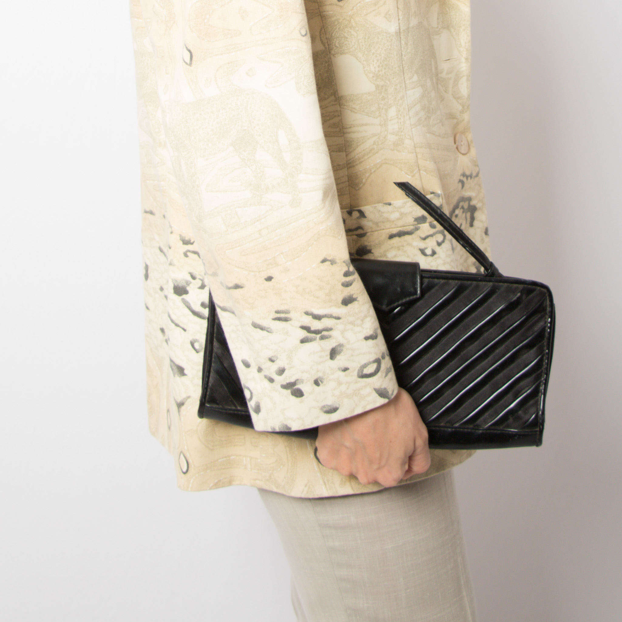 Vintage Black Envelope Clutch by Barrots Vintage Black Envelope Clutch by Barrots