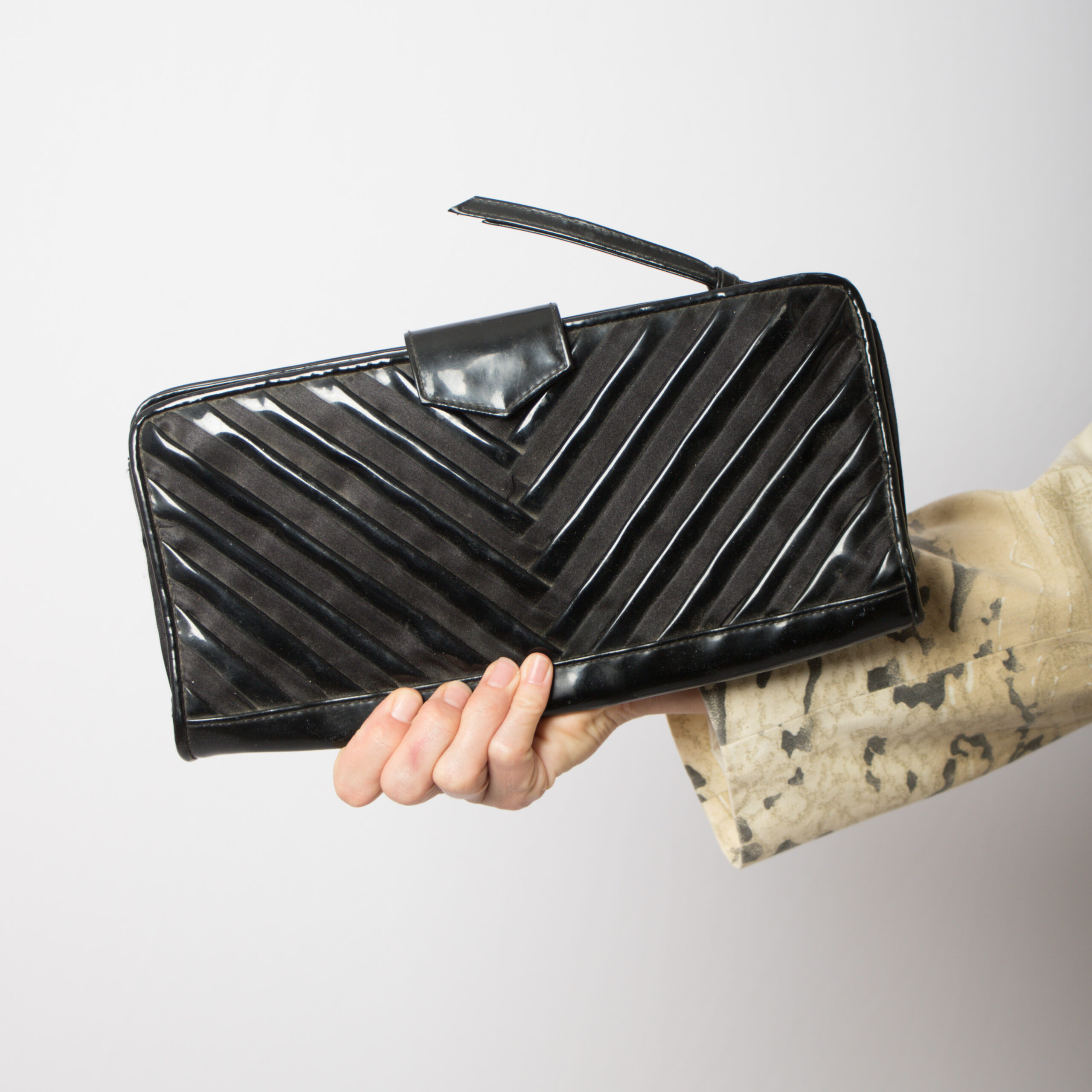Vintage Black Envelope Clutch by Barrots Vintage Black Envelope Clutch by Barrots - Image 10