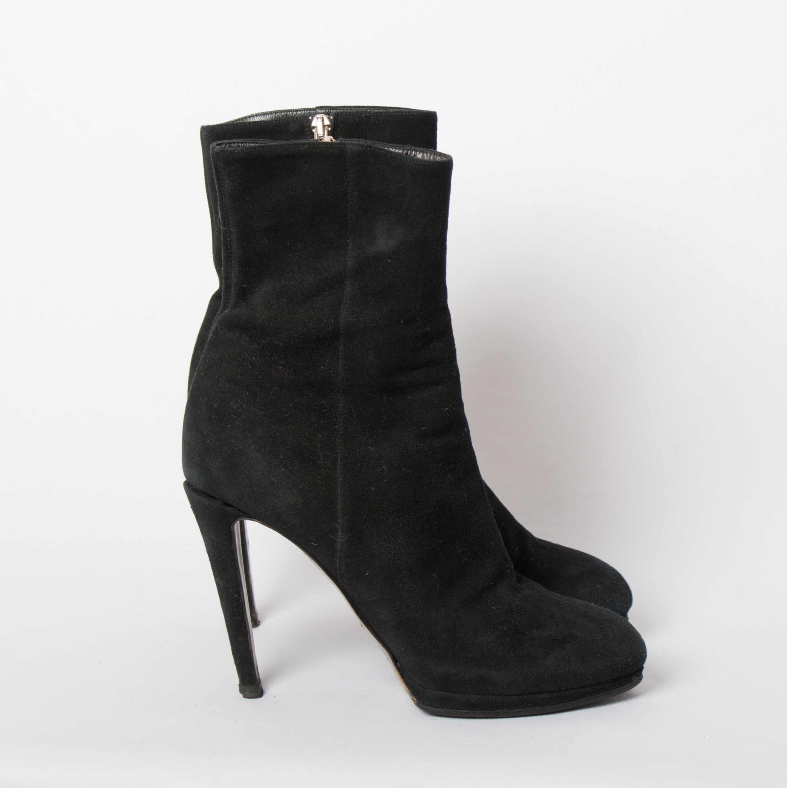 90s GIORGIO ROSSI Suede Ankle Boots 90s GIORGIO ROSSI Suede Ankle Boots - Image 5