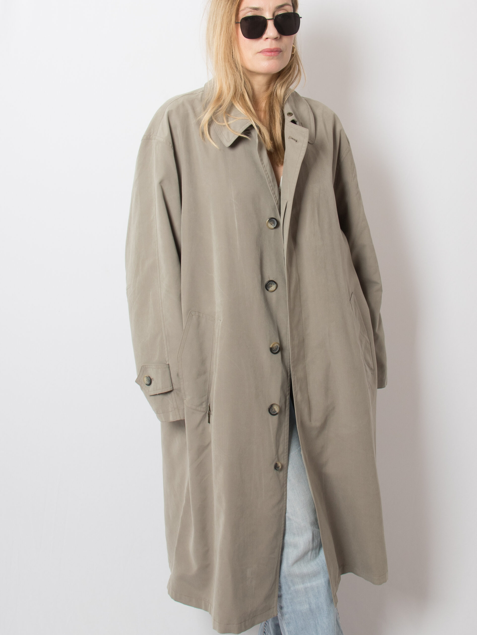 Vintage Taupe Oversized Duster Coat Vintage Taupe Oversized Duster Coat - Image 2