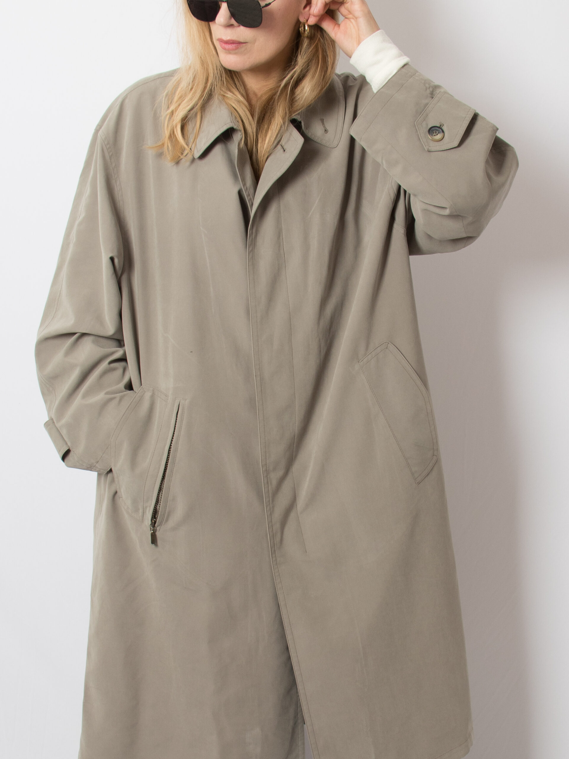 Vintage Taupe Oversized Duster Coat Vintage Taupe Oversized Duster Coat