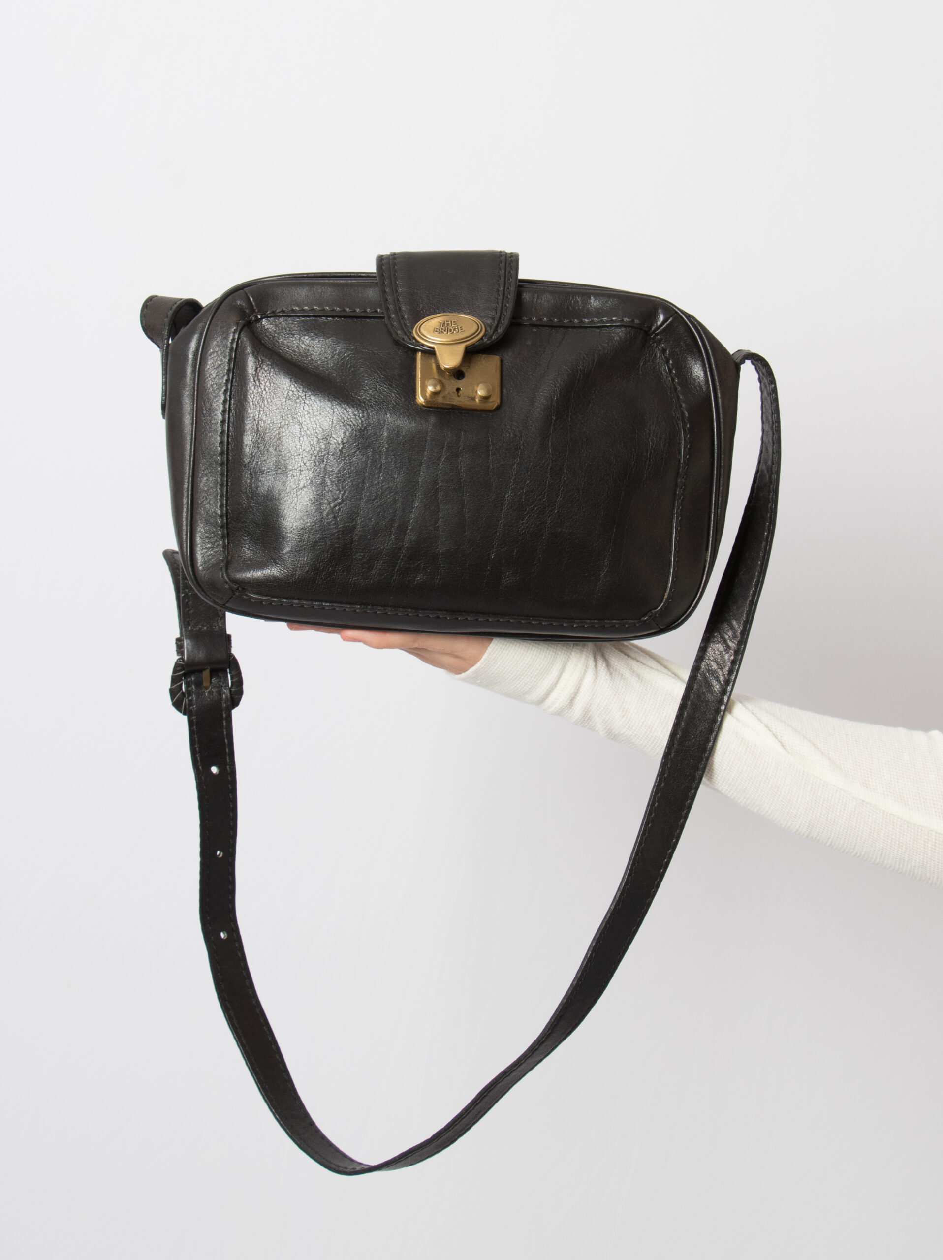 Vintage The Bridge Leather Crossbody Bag Vintage The Bridge Leather Crossbody Bag