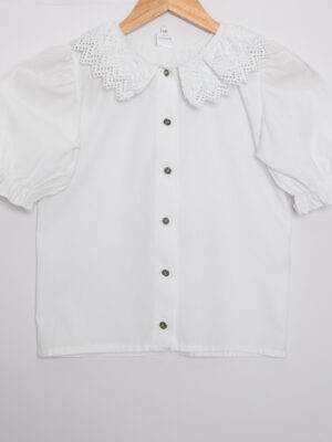 Vintage Dirndl Blouse Lace Collar