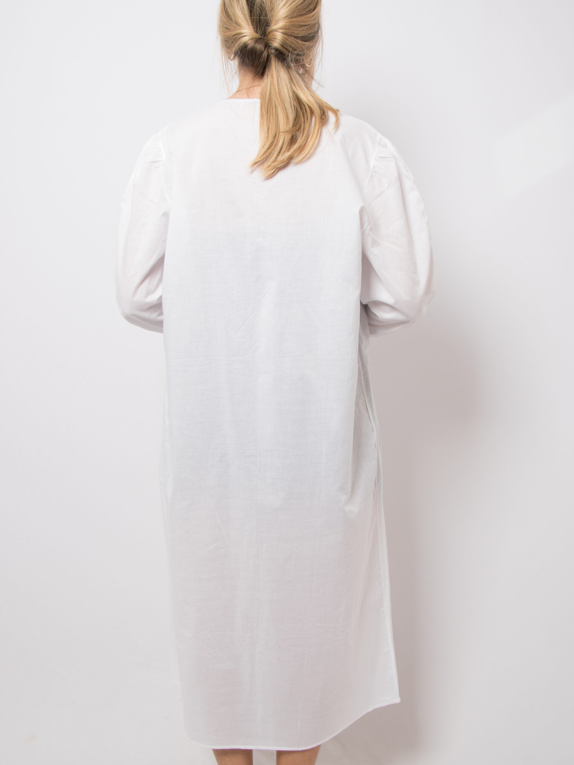 Vintage Long White Cotton Nightgown Vintage Long White Cotton Nightgown - Image 5