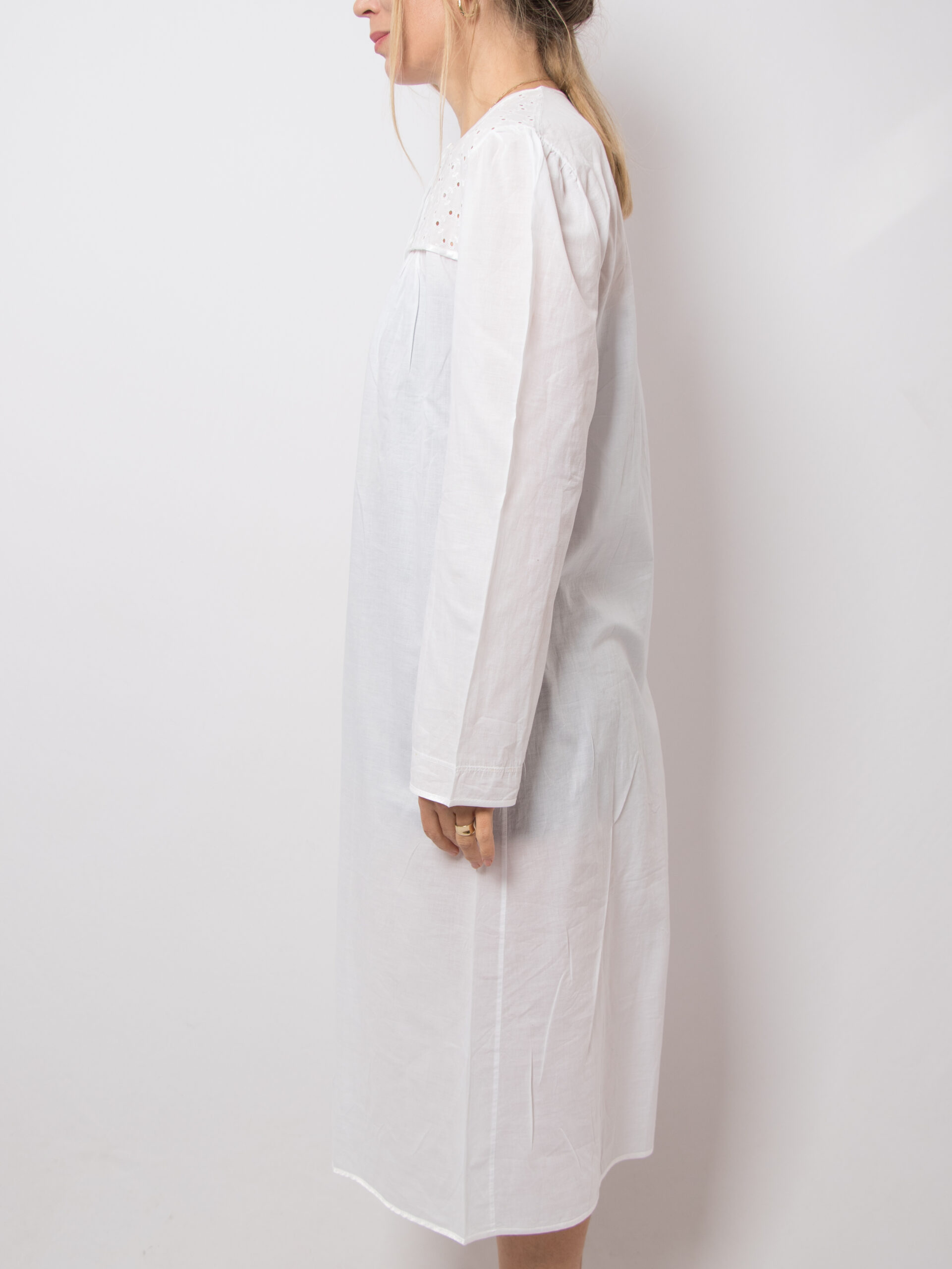 Vintage Long White Cotton Nightgown Vintage Long White Cotton Nightgown - Image 4