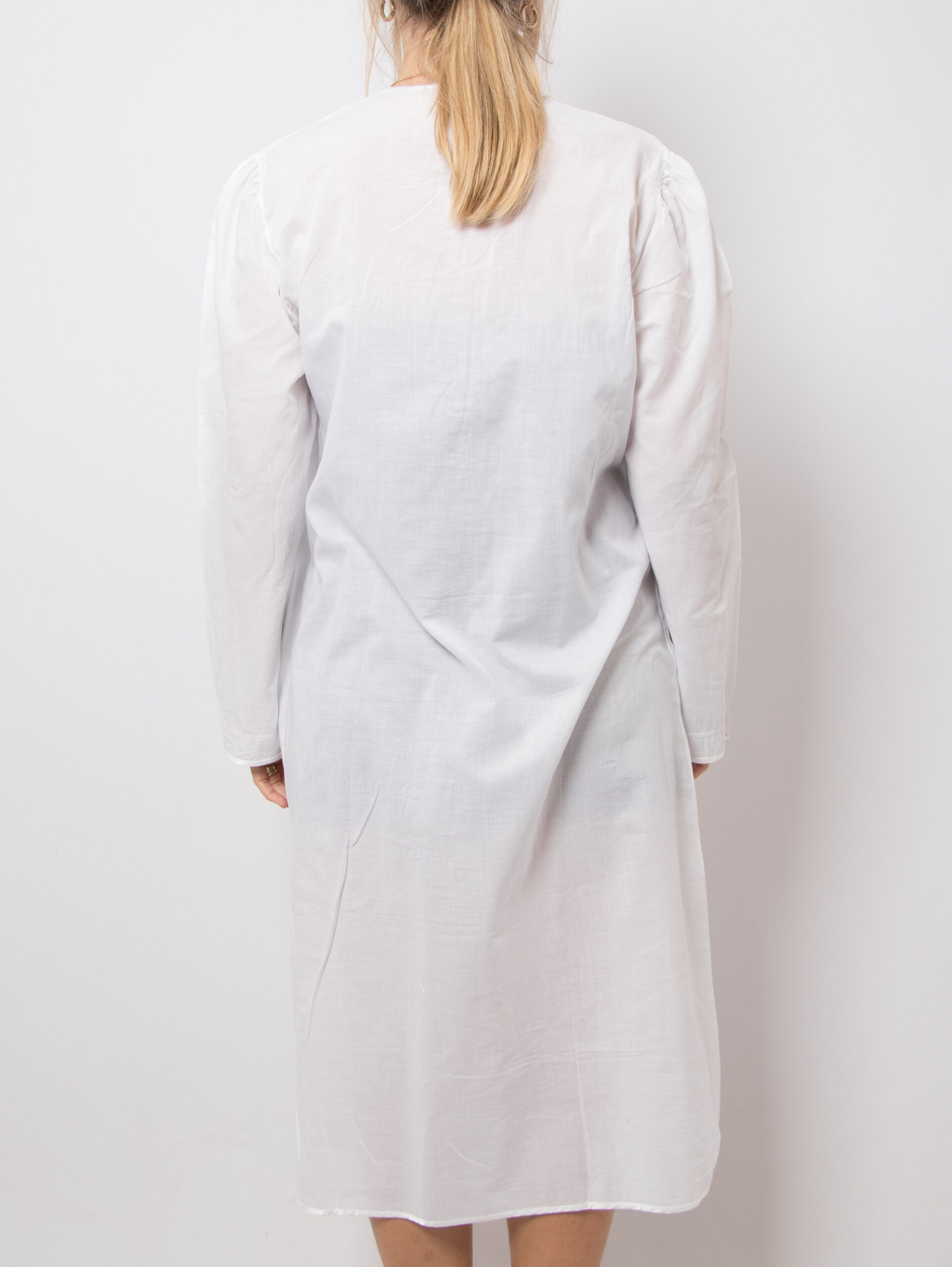 Vintage Long White Cotton Nightgown Vintage Long White Cotton Nightgown - Image 5