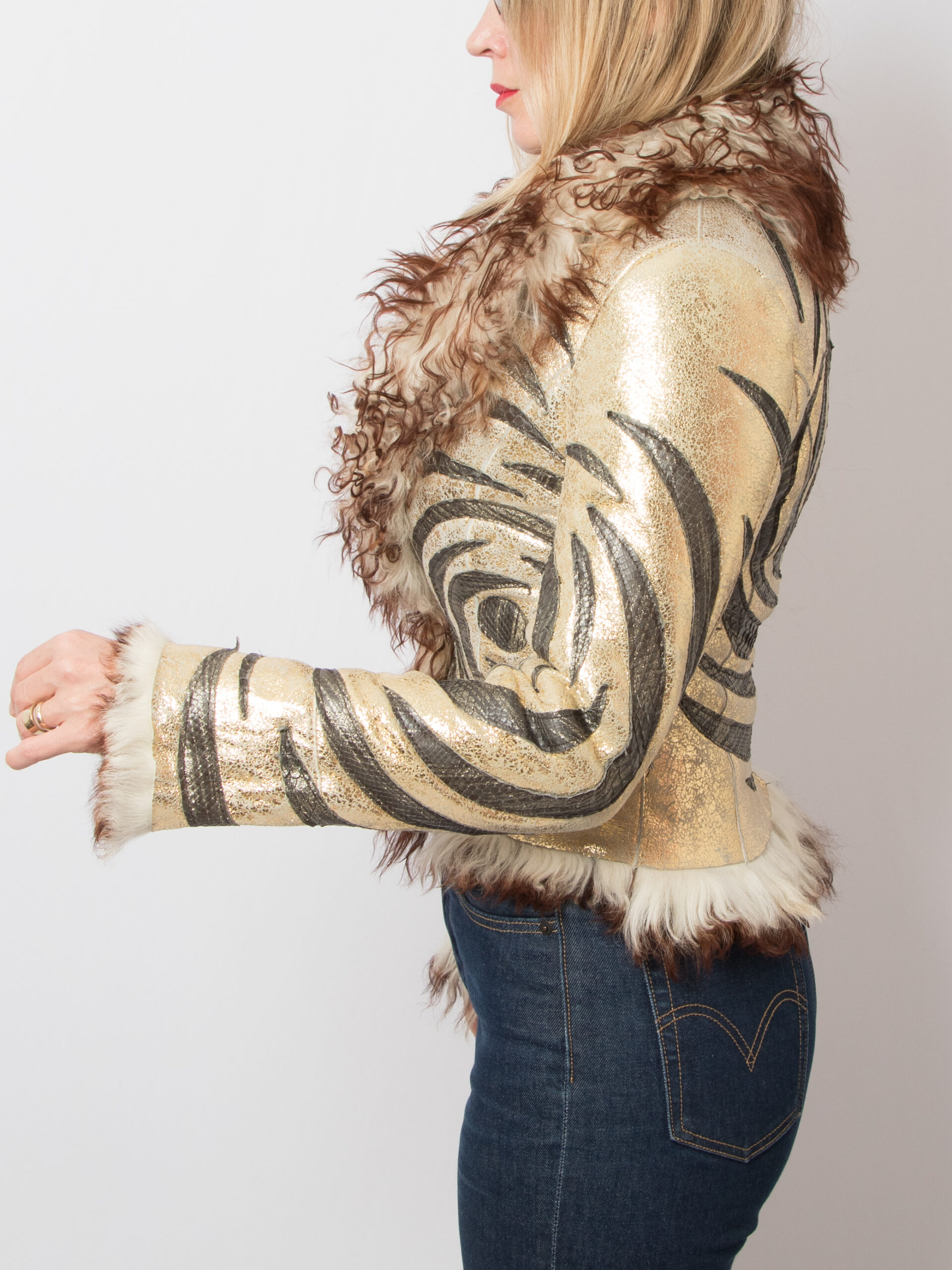 Extè Gold Leather Shearling Jacket Extè Gold Leather Shearling Jacket - Image 3