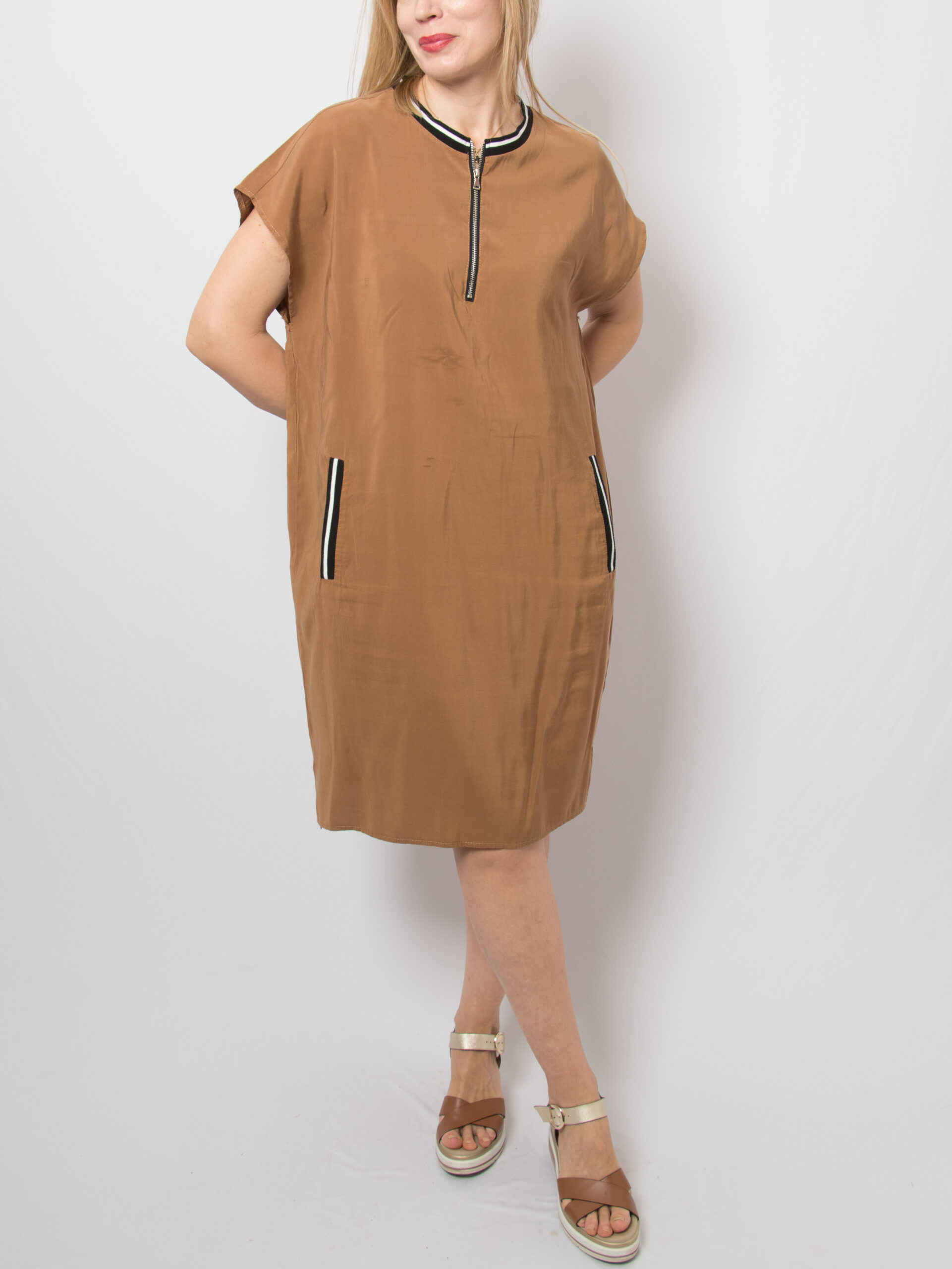 Constanze von Arlberg Brown Viscose Dress Constanze von Arlberg Brown Viscose Dress - Image 5