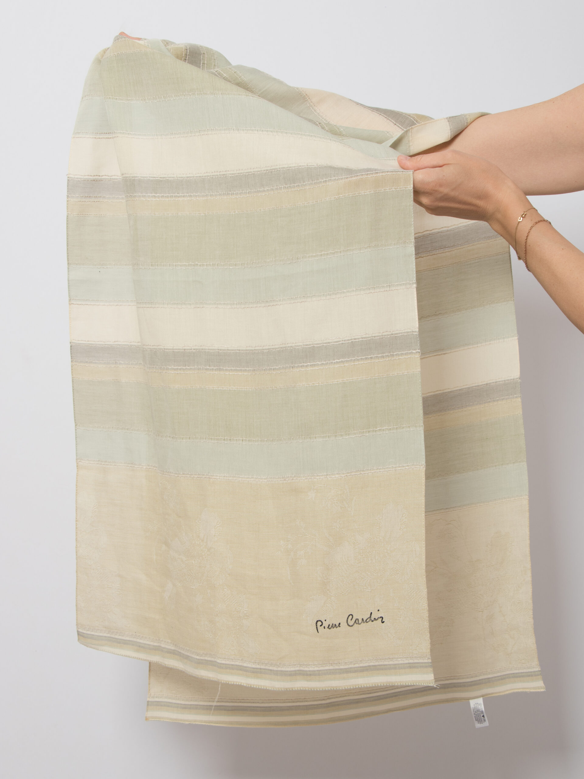 Pierre Cardin Cotton Linen Scarf Pierre Cardin Cotton Linen Scarf - Image 3