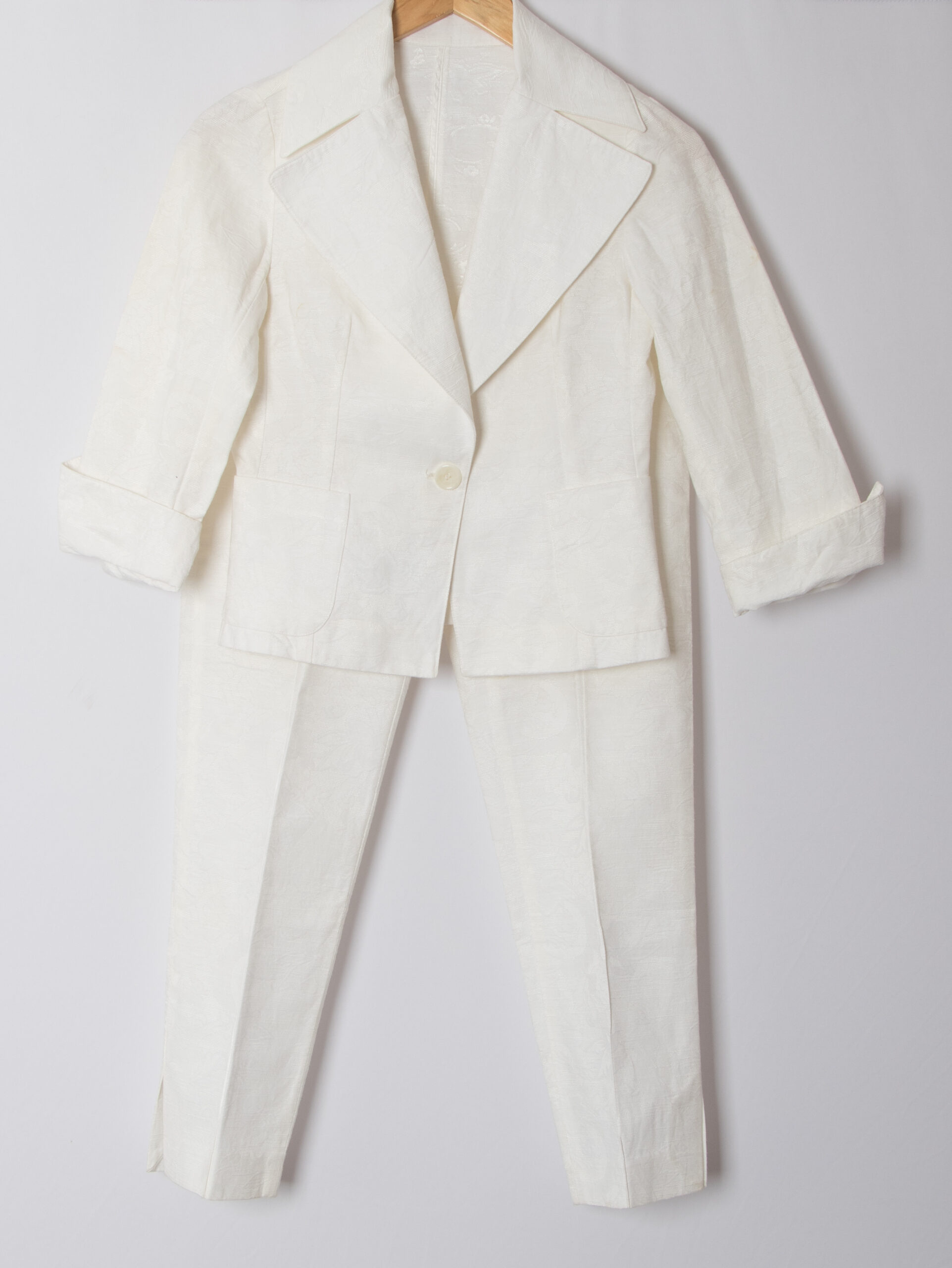 Gruppo B White Brocade Wedding Suit Gruppo B White Brocade Wedding Suit - Image 2