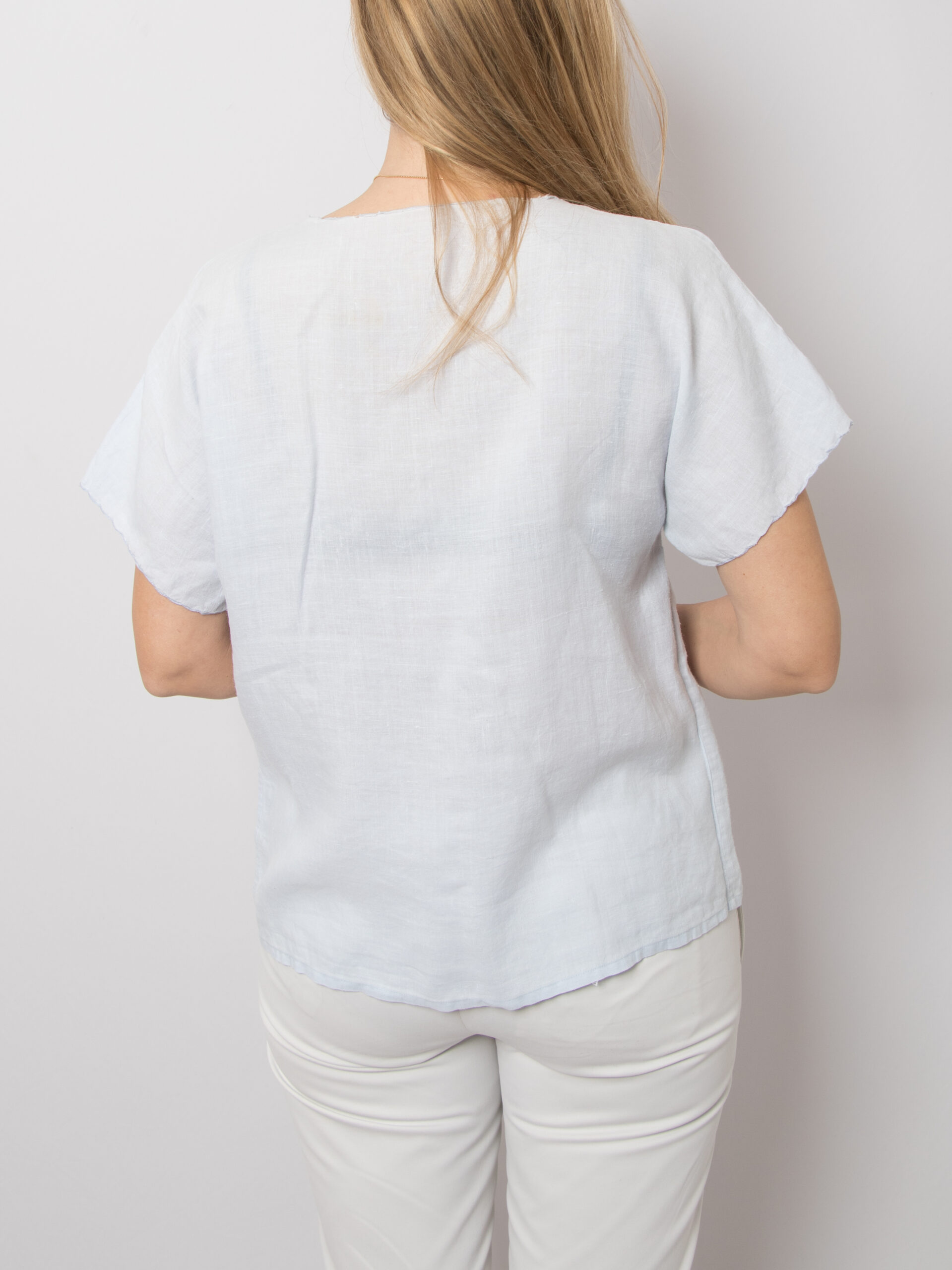 Vintage Baby Blue Linen Embroidered Blouse Vintage Baby Blue Linen Embroidered Blouse - Image 4