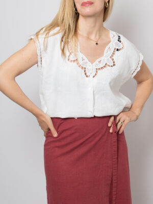 Vintage White Linen Blouse Embroidered