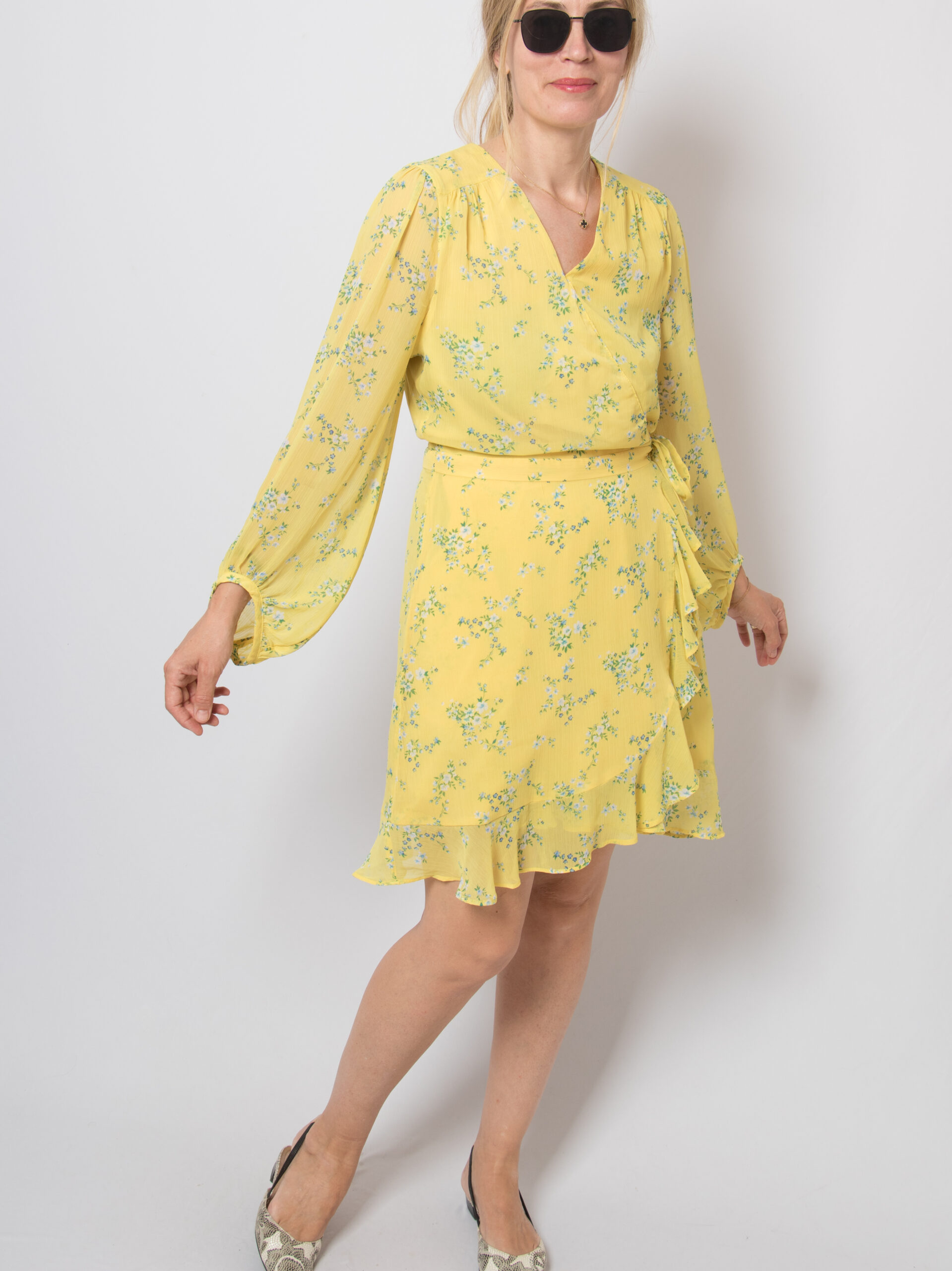 Banana Republic Ditsy Floral Dress Banana Republic Ditsy Floral Dress - Image 2
