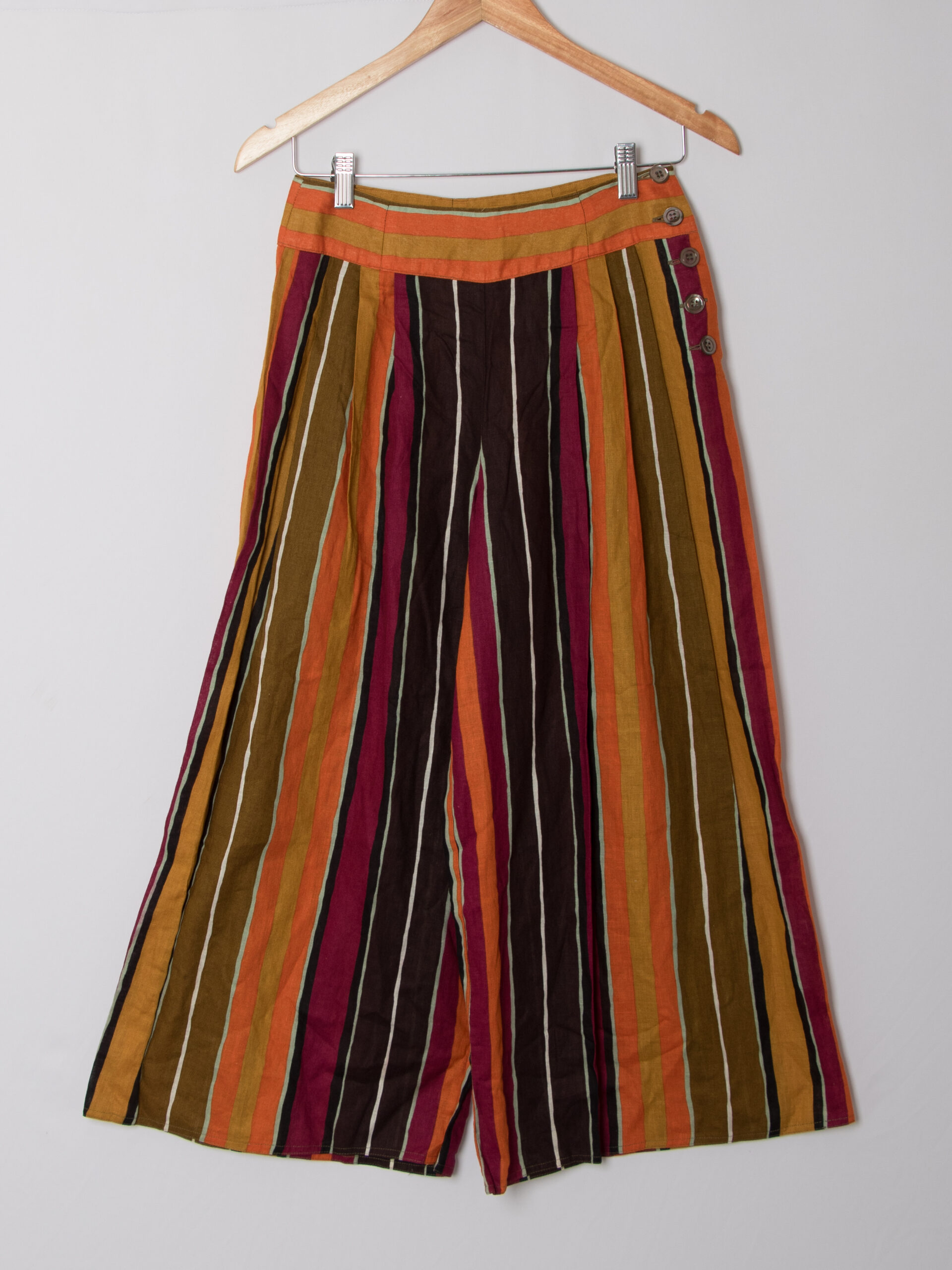 Vintage Linen Cotton Wide Leg Culottes Vintage Linen Cotton Wide Leg Culottes
