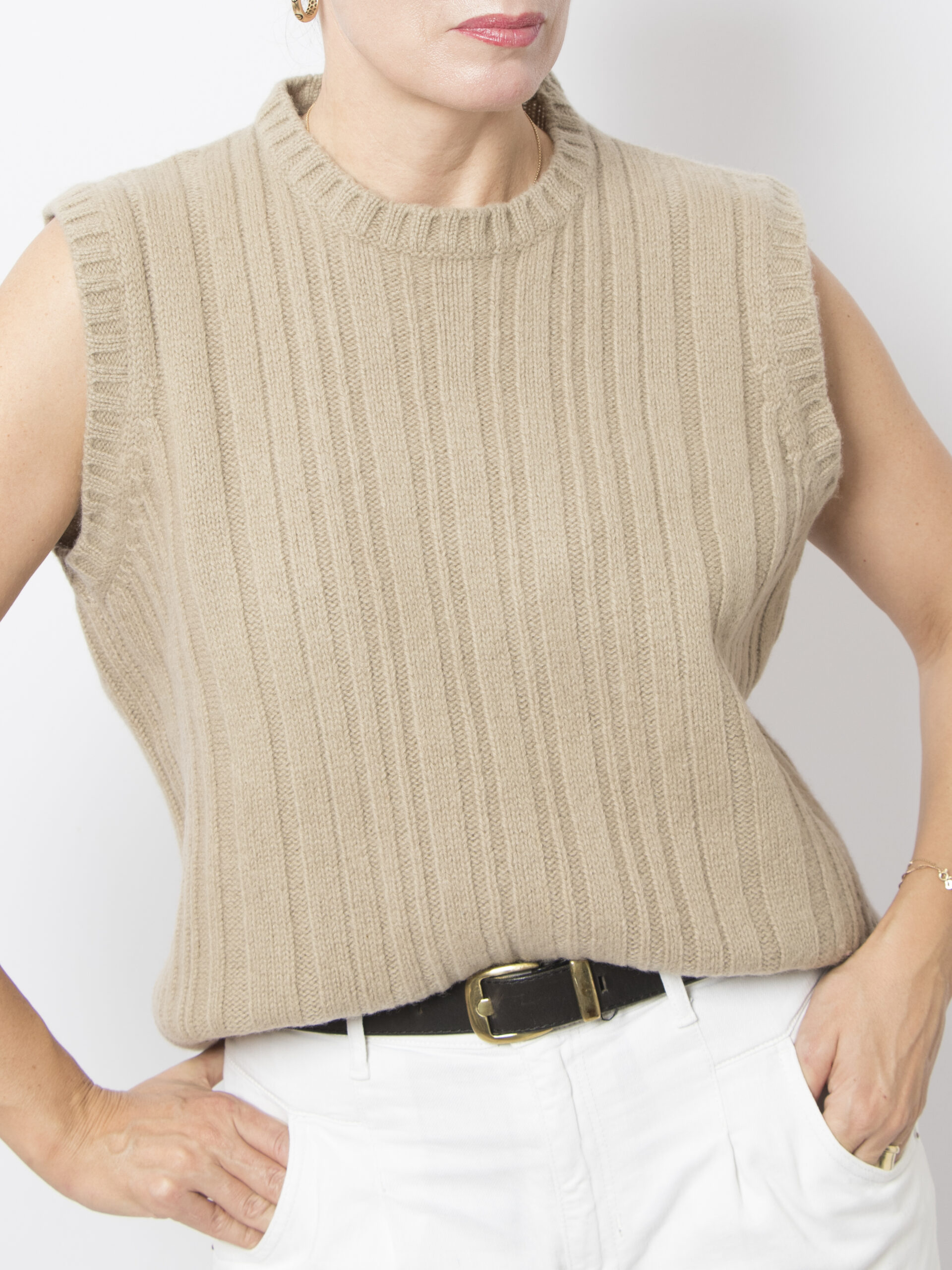 Vintage Wool Sleeveless Sweater Vest Vintage Wool Sleeveless Sweater Vest - Image 2