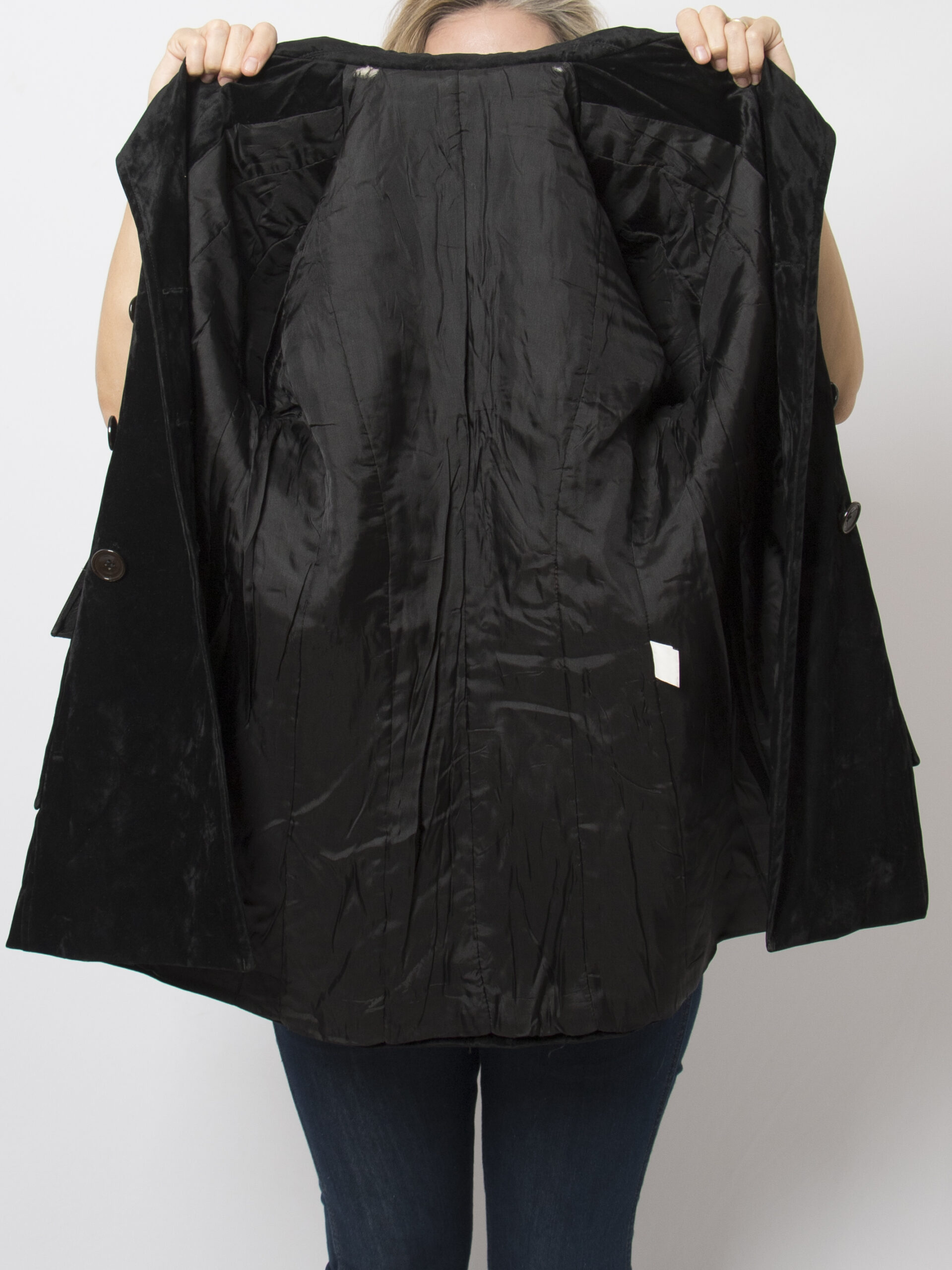 Vintage Black Velvet Jacket Vintage Black Velvet Jacket - Image 6