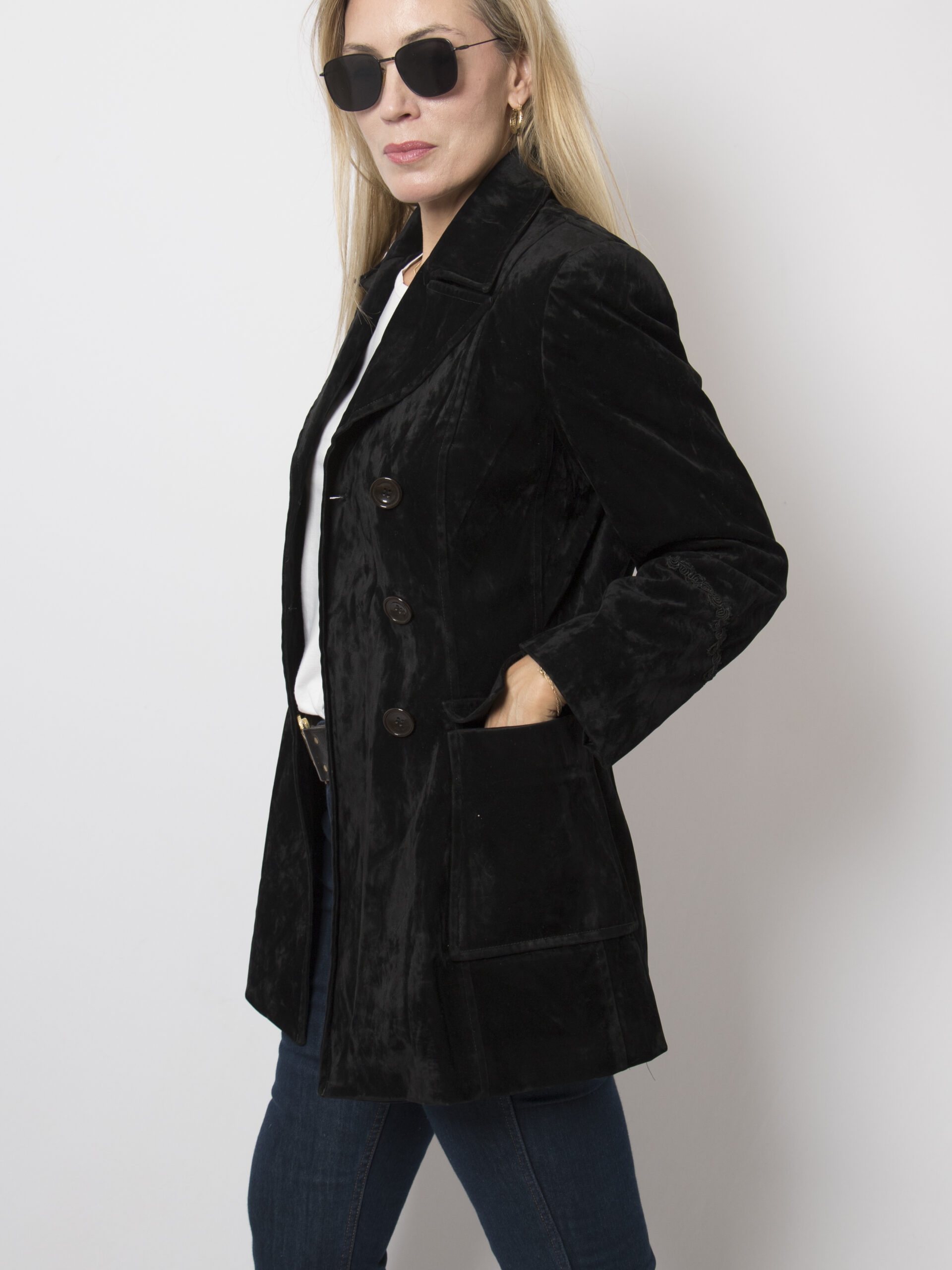 Vintage Black Velvet Jacket Vintage Black Velvet Jacket - Image 3