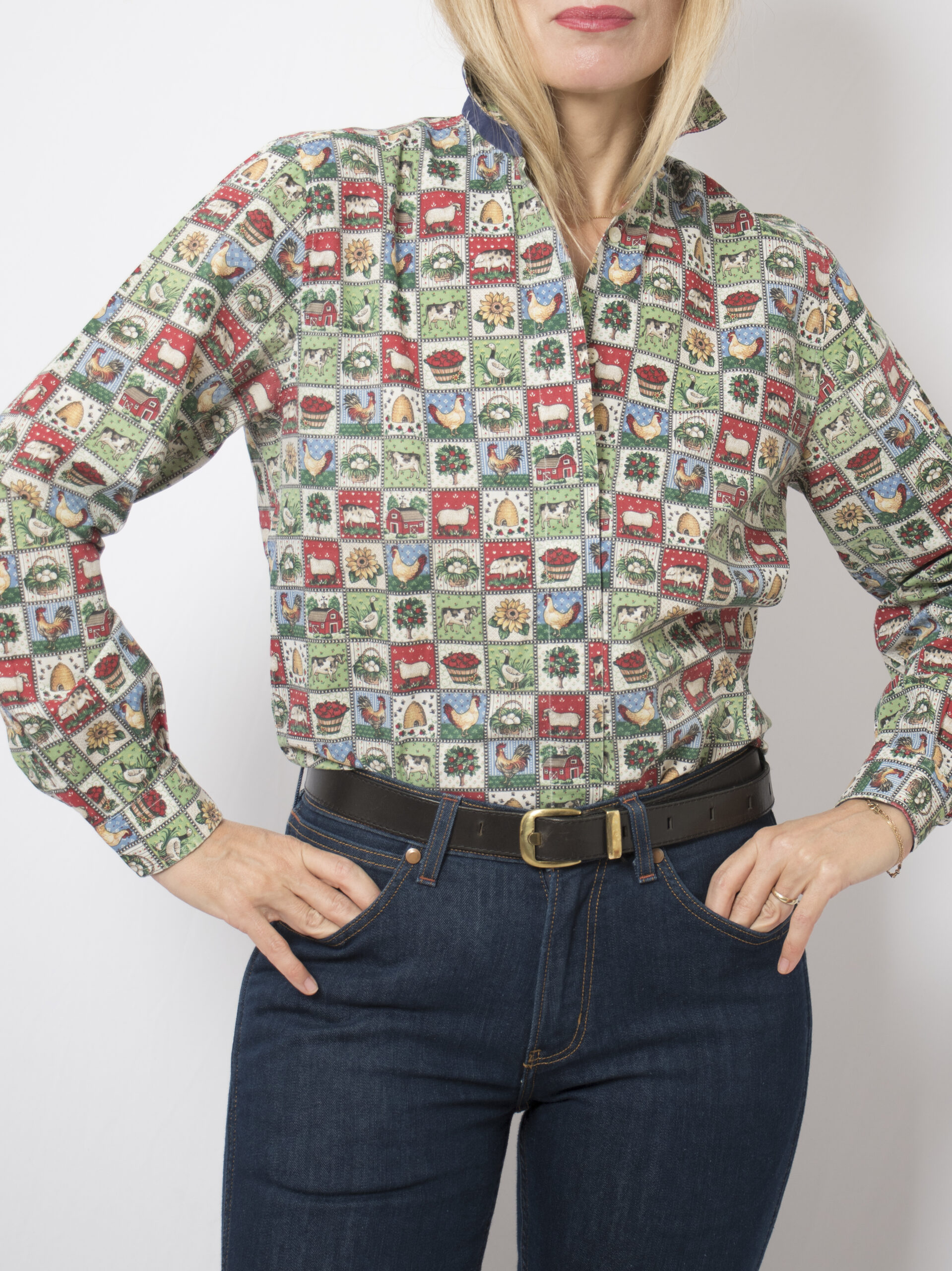 Vintage Novelty Shirt Segreta by Emmanuel Schmitt Vintage Novelty Shirt Segreta by Emmanuel Schmitt - Image 2
