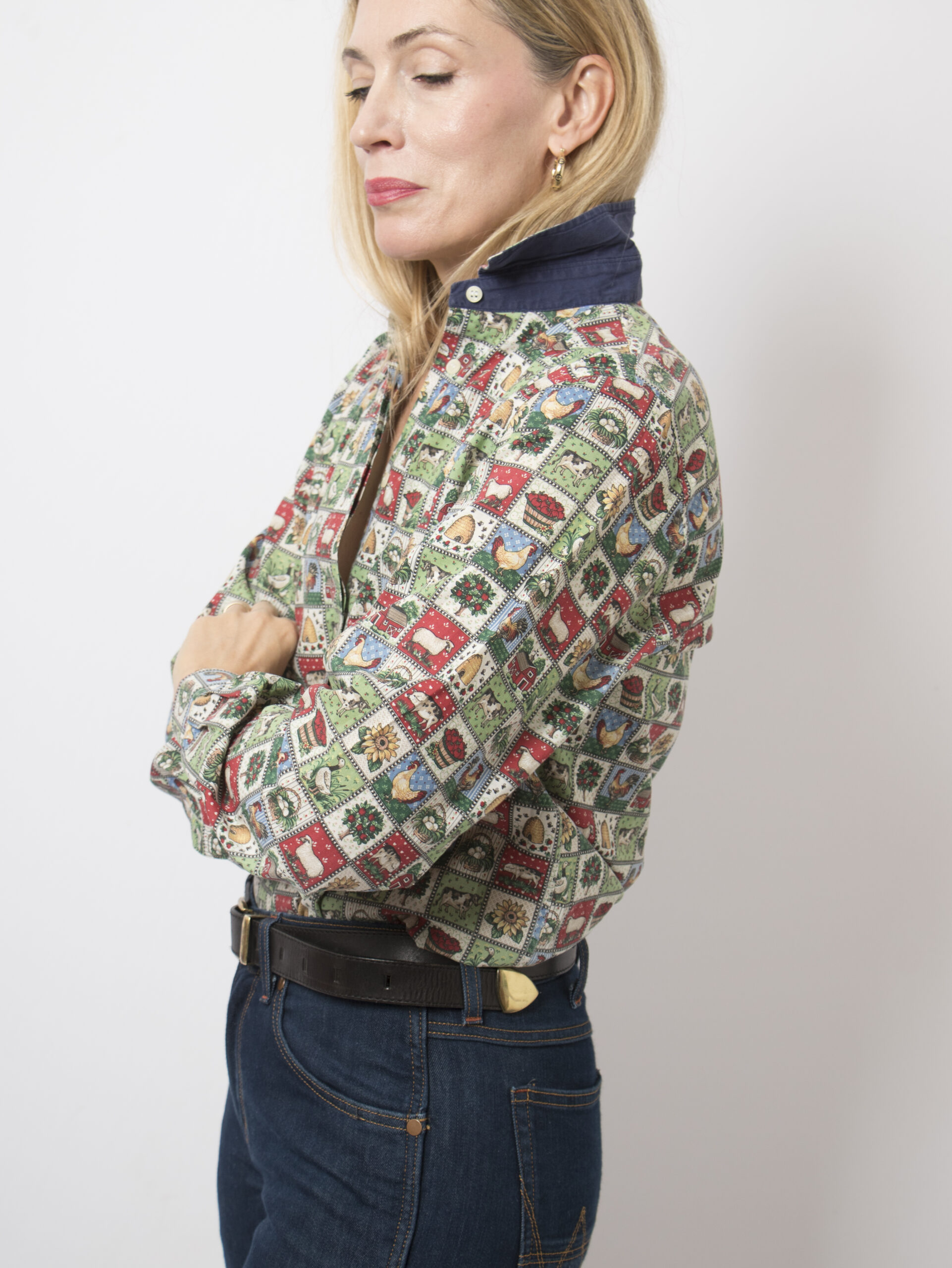 Vintage Novelty Shirt Segreta by Emmanuel Schmitt Vintage Novelty Shirt Segreta by Emmanuel Schmitt